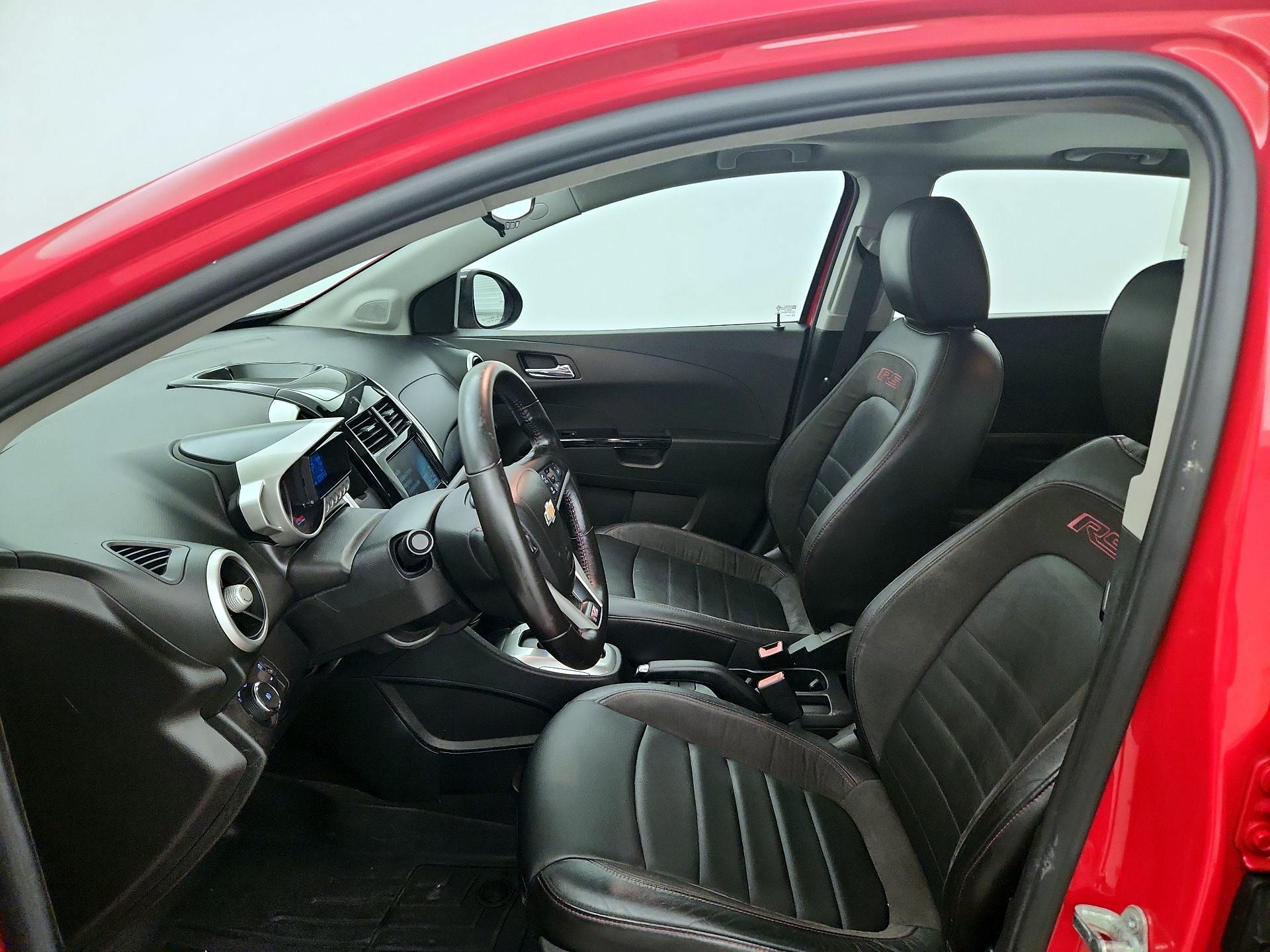 Thumbnail: 2014 Chevrolet Sonic - 11