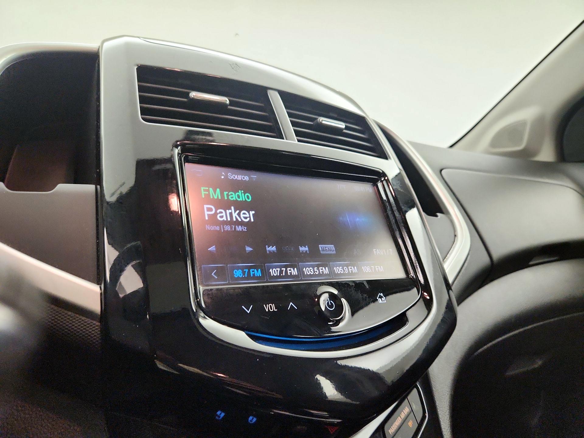 Thumbnail: 2014 Chevrolet Sonic - 16