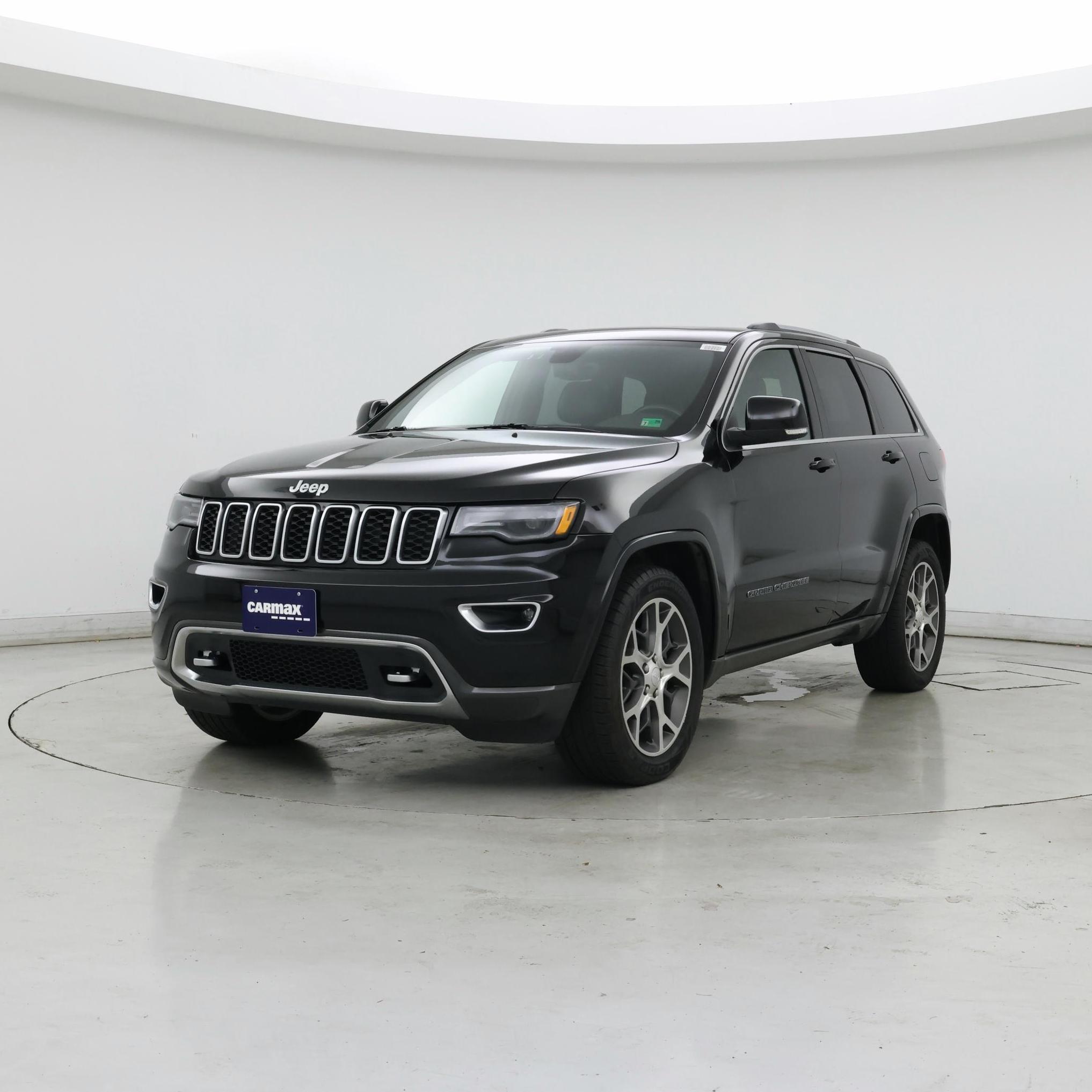Thumbnail: 2018 Jeep Grand Cherokee - 4