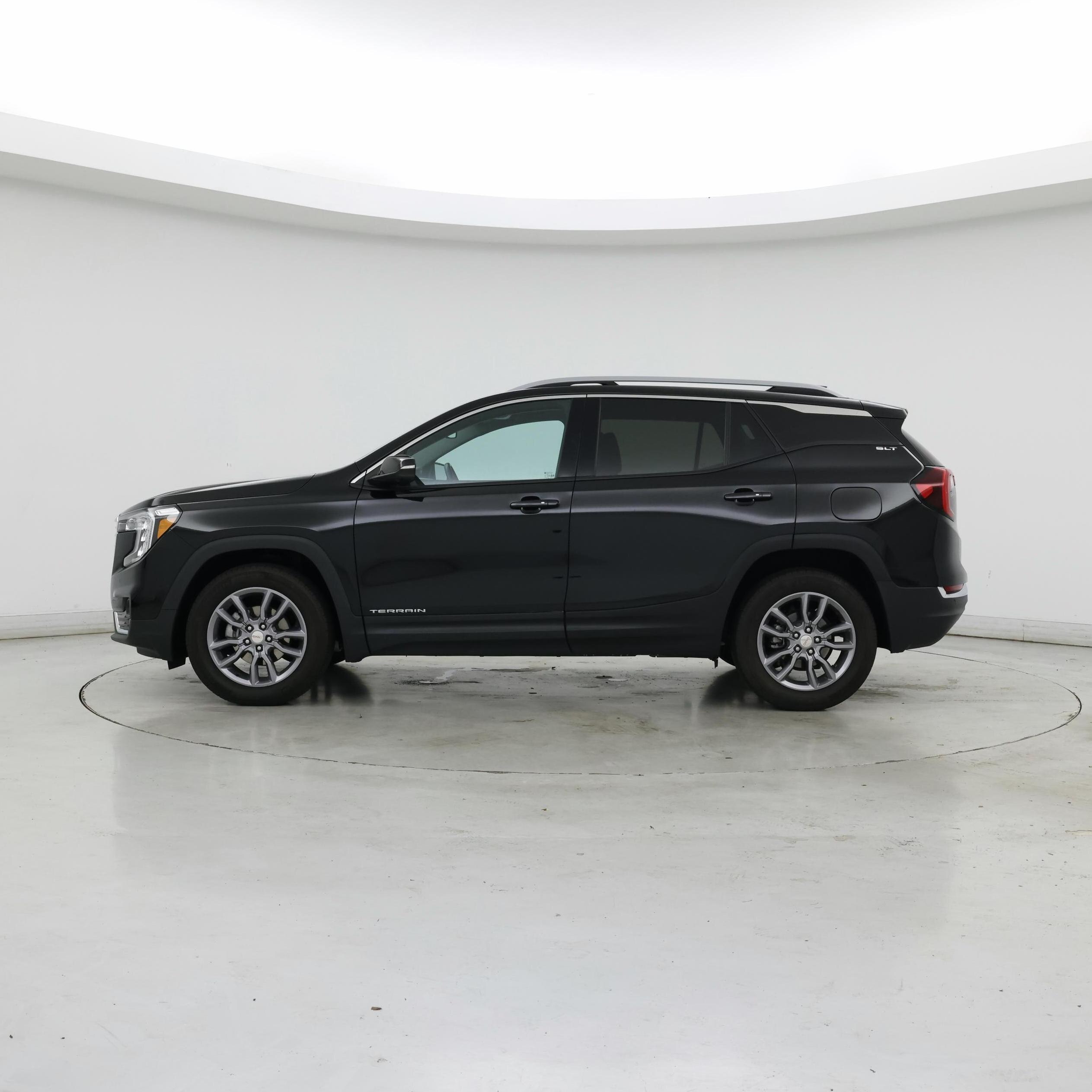Thumbnail: 2022 GMC Terrain - 3
