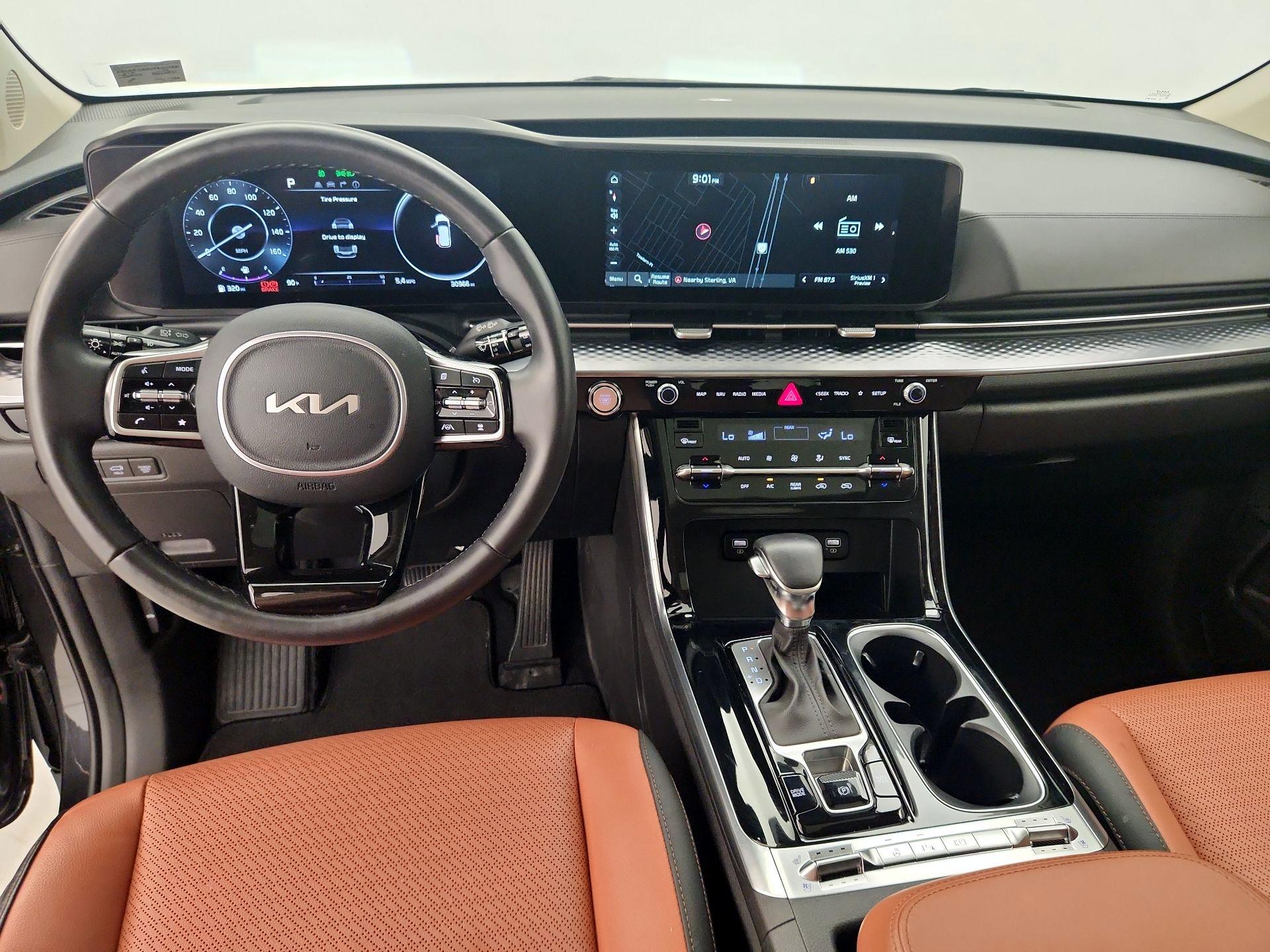 Thumbnail: 2023 Kia Carnival - 9