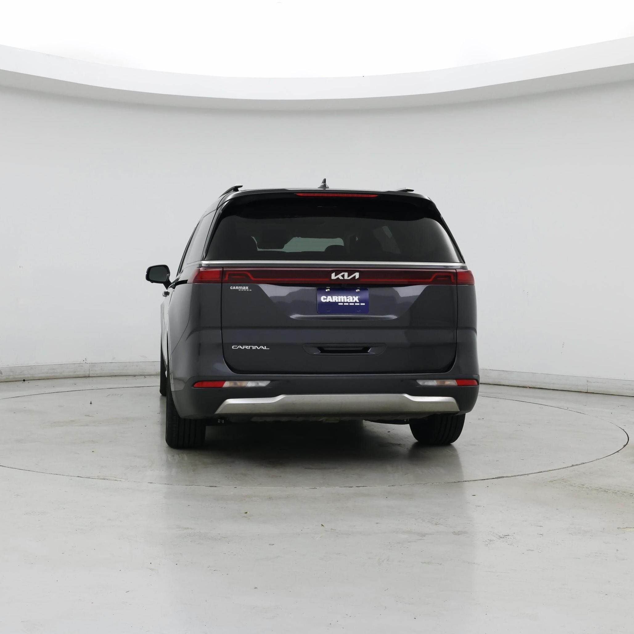 Thumbnail: 2023 Kia Carnival - 6