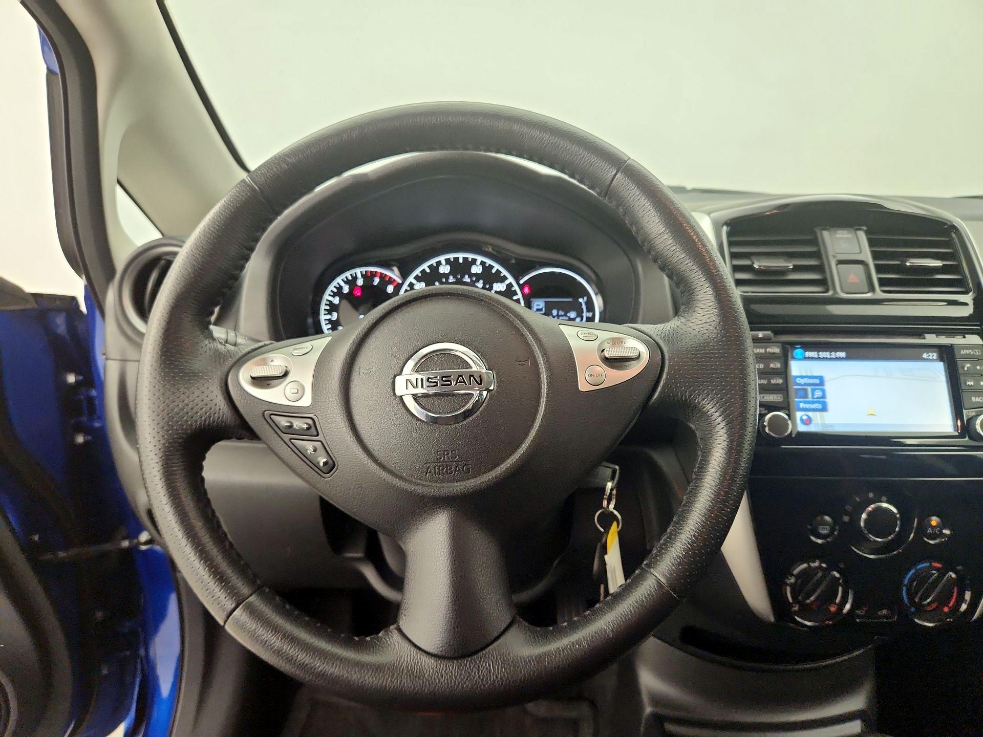 Thumbnail: 2015 Nissan Versa Note - 10