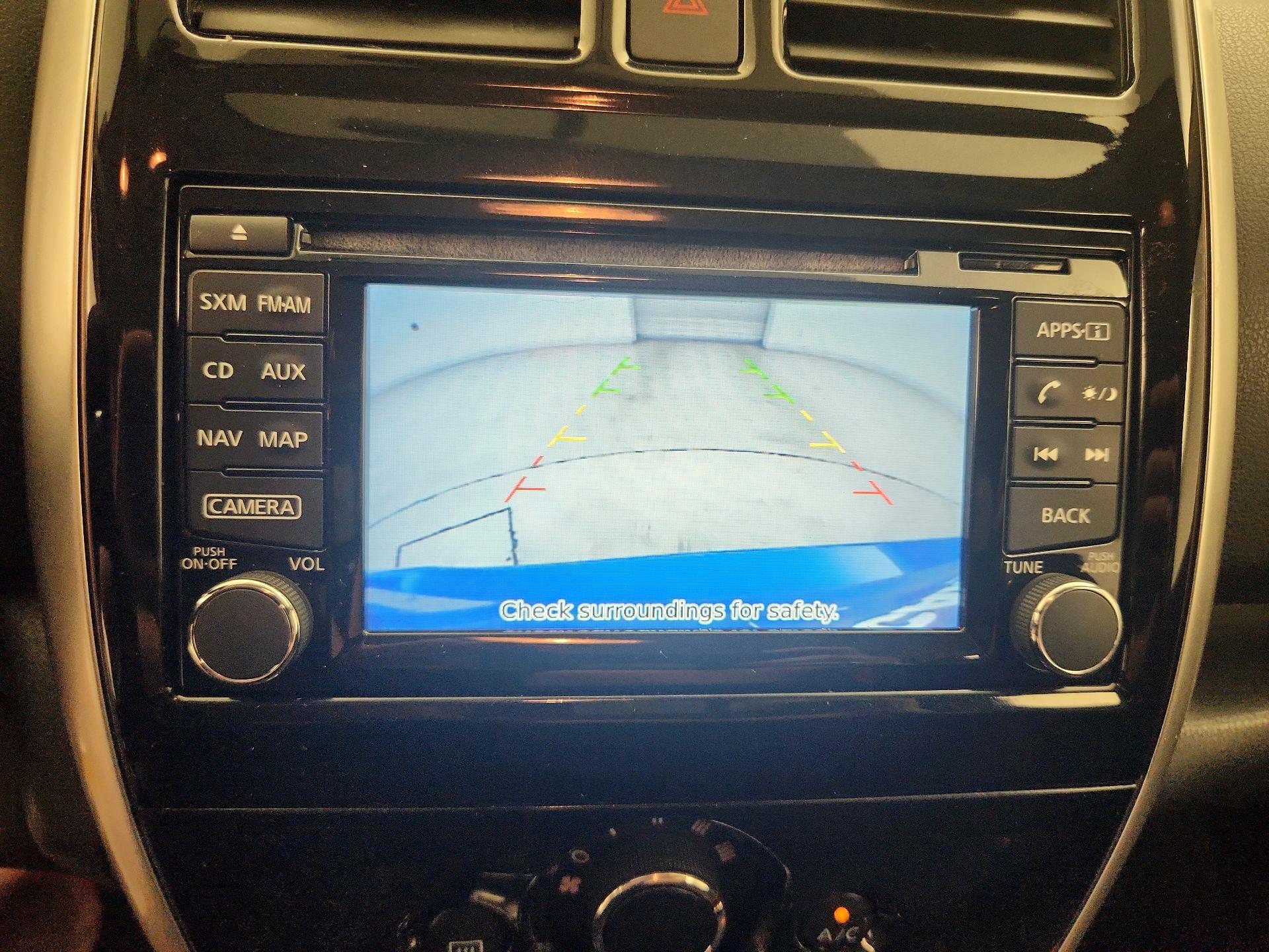 Thumbnail: 2015 Nissan Versa Note - 15