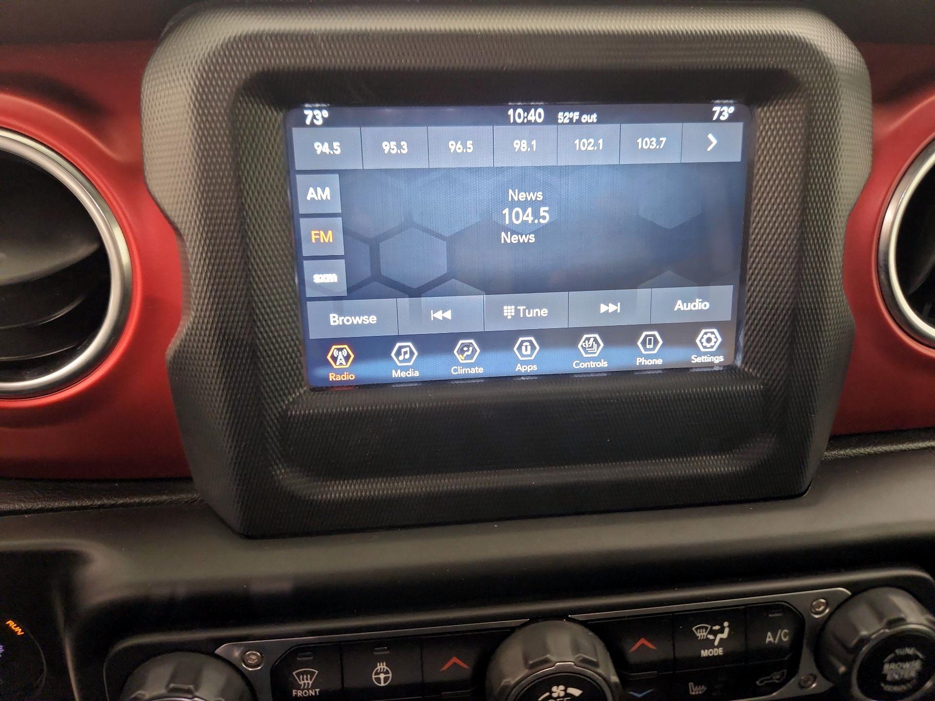 Thumbnail: 2020 Jeep Wrangler - 15