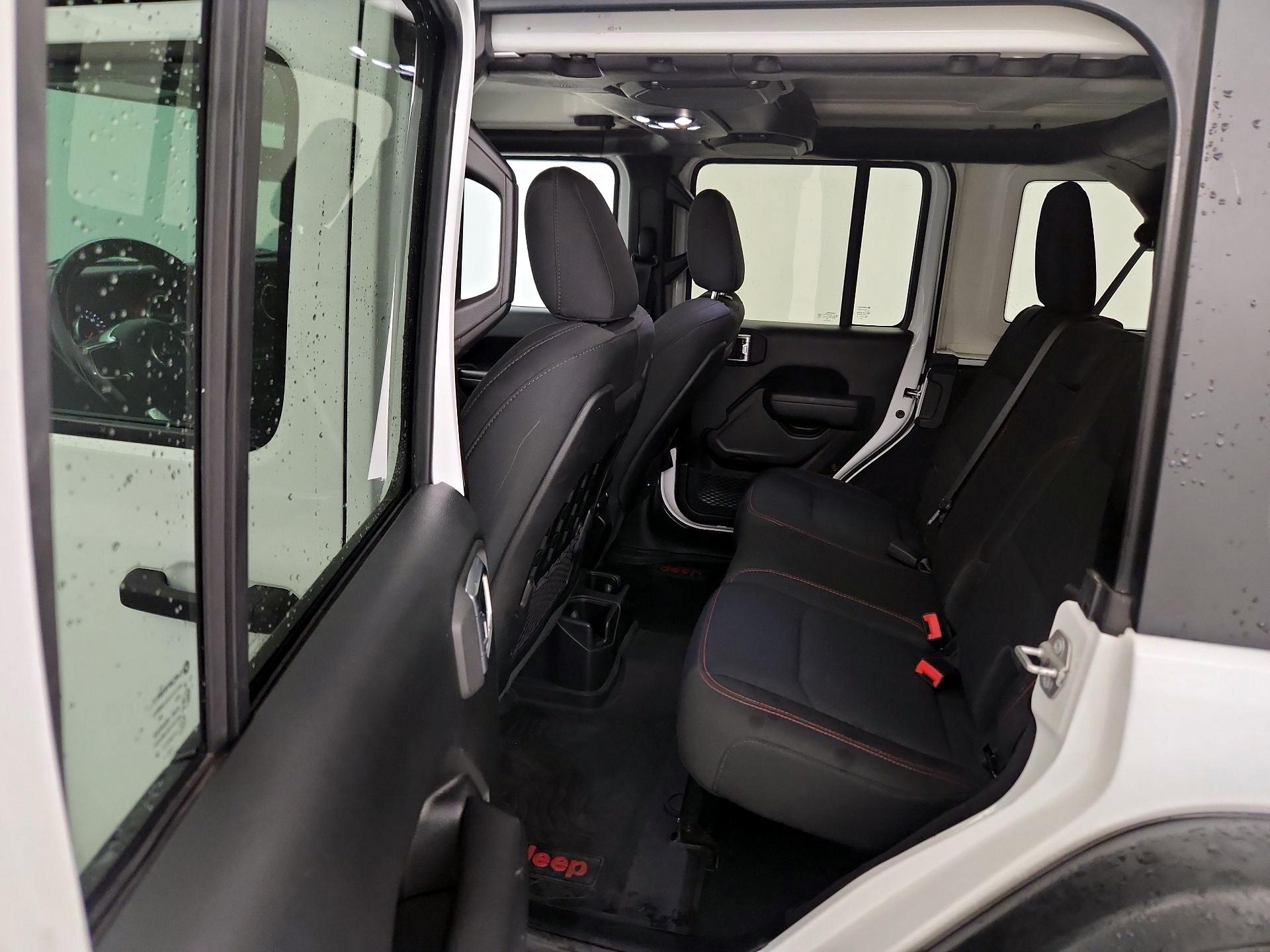 Thumbnail: 2020 Jeep Wrangler - 19