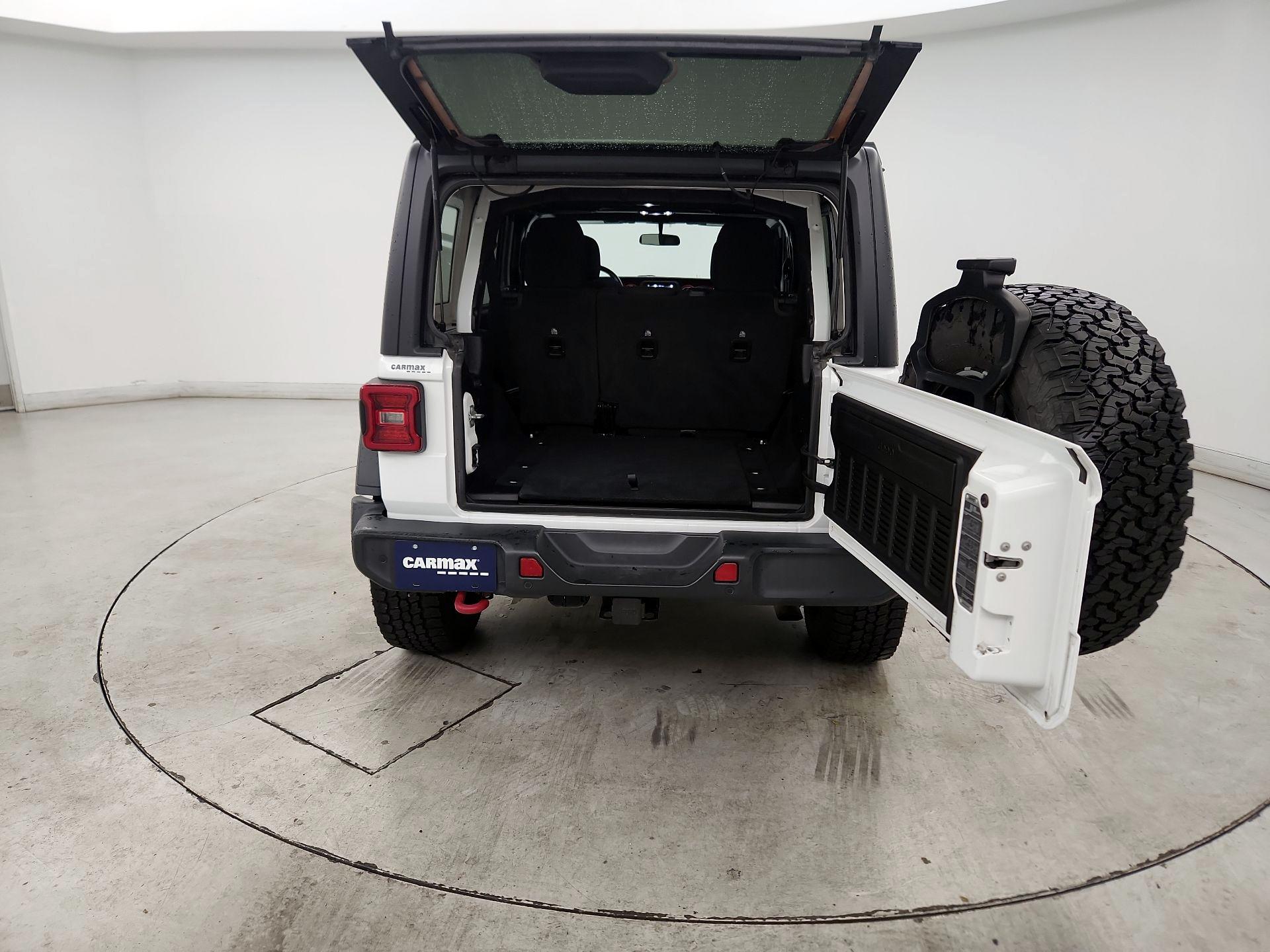 Thumbnail: 2020 Jeep Wrangler - 20