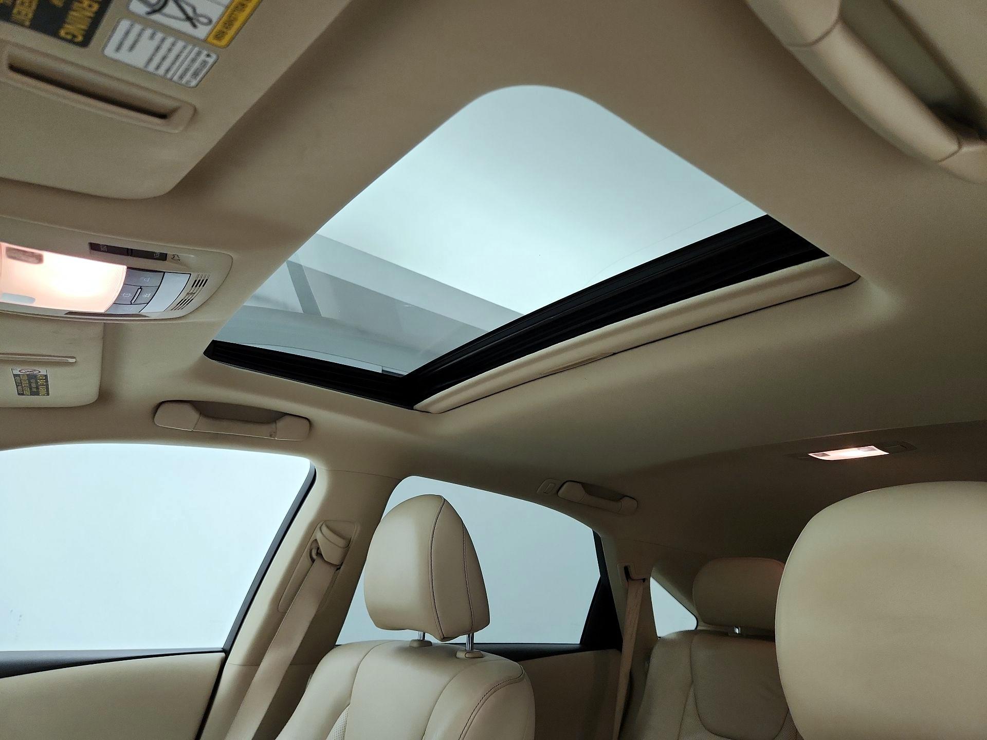 Thumbnail: 2014 Lexus RX - 20