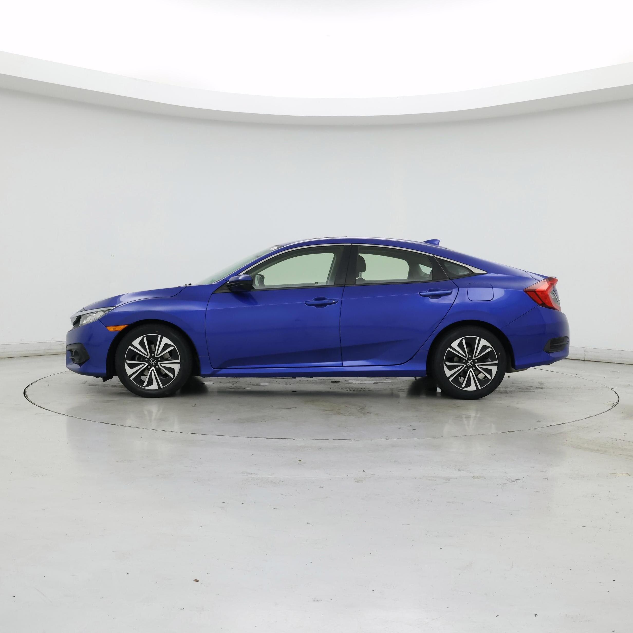 Thumbnail: 2018 Honda Civic - 3