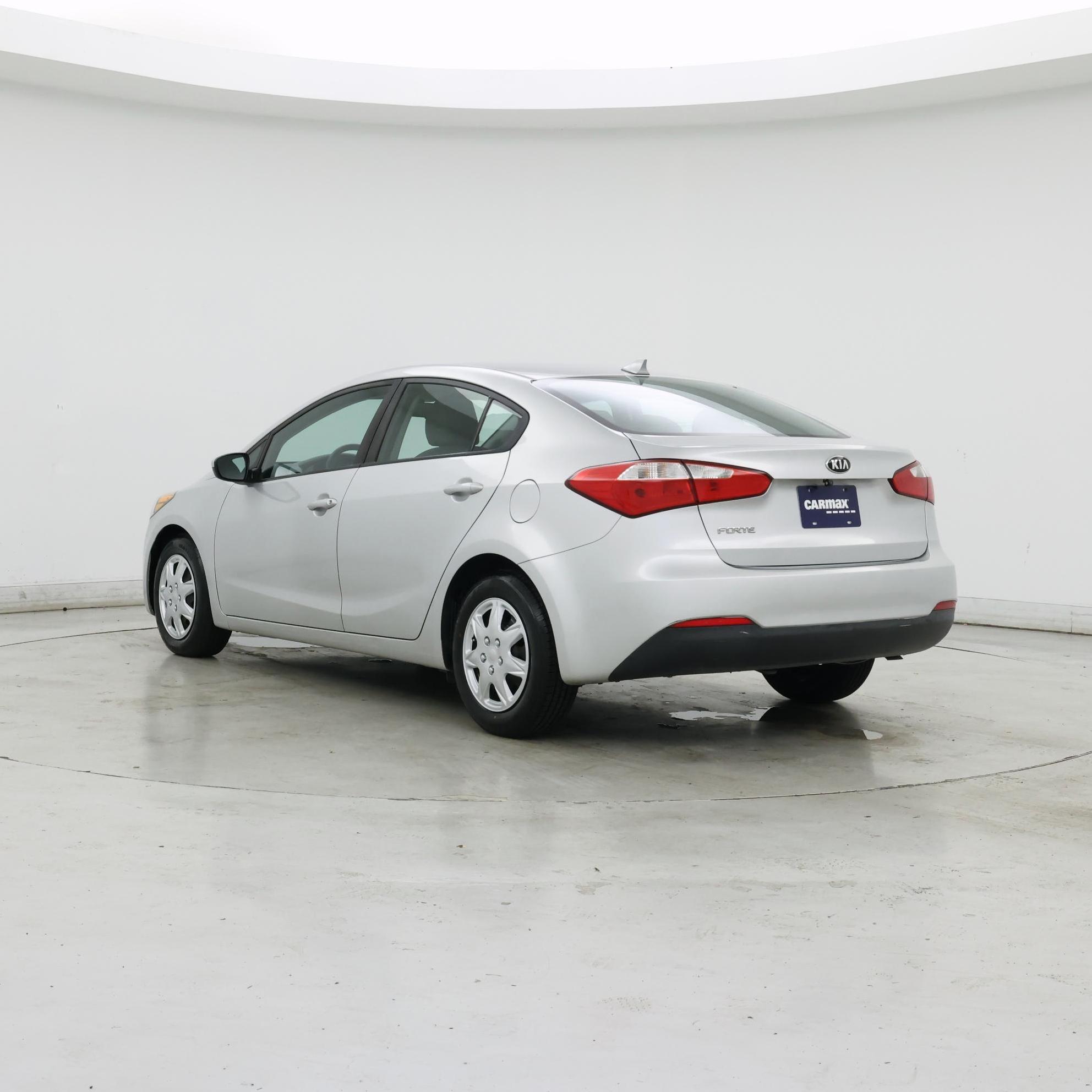 Thumbnail: 2016 Kia Forte - 2