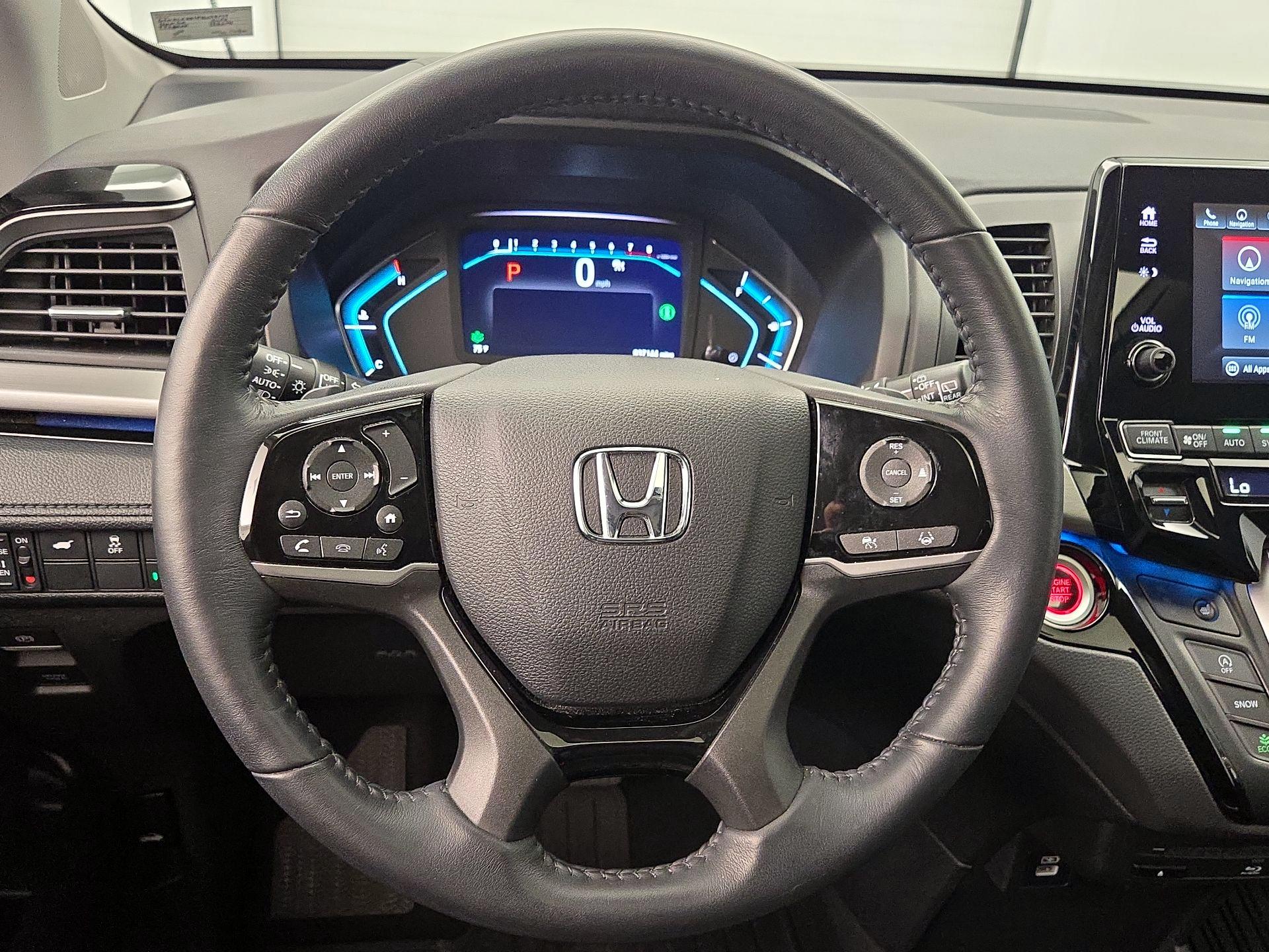 Thumbnail: 2023 Honda Odyssey - 10