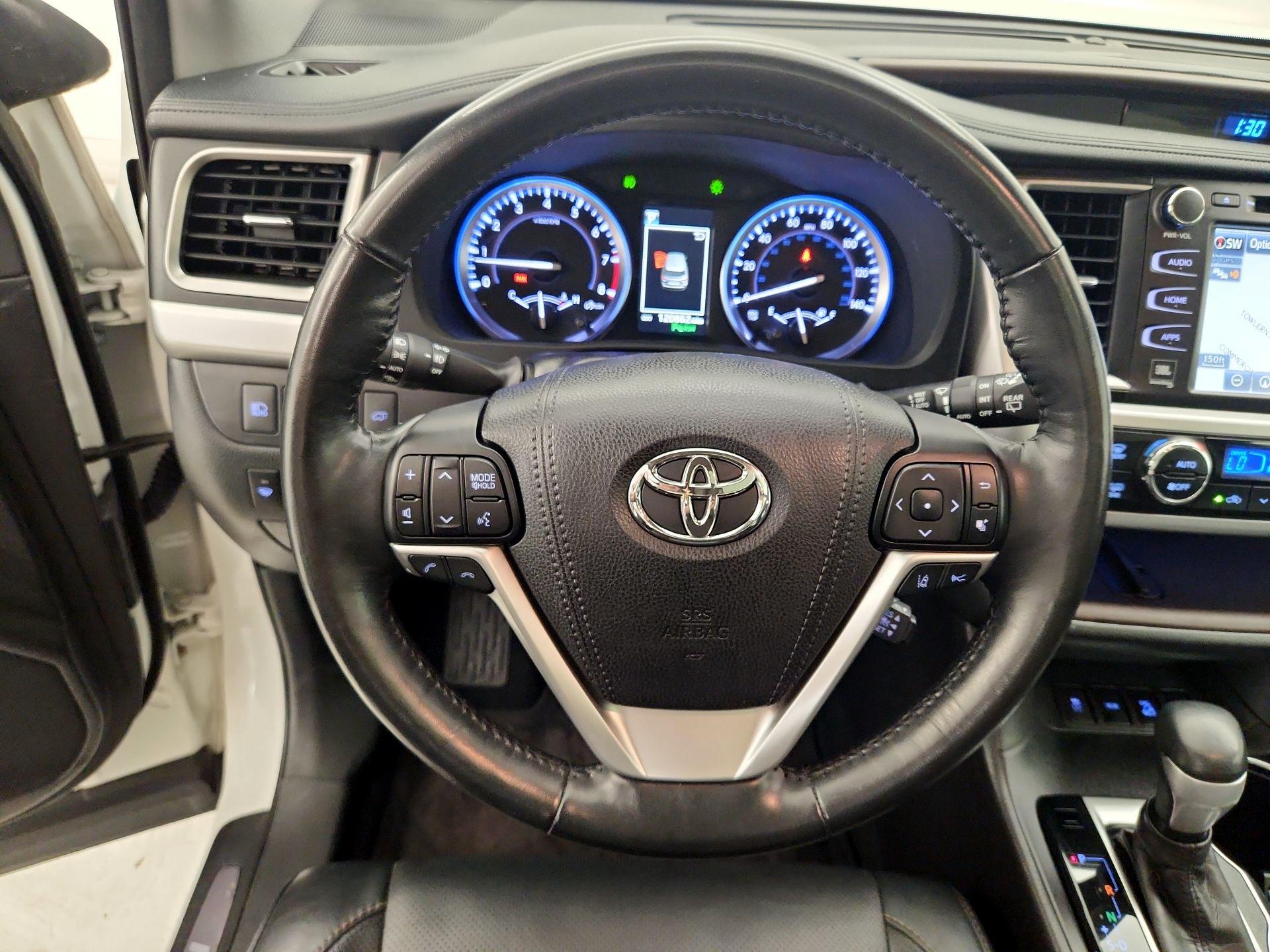 Thumbnail: 2018 Toyota Highlander - 10