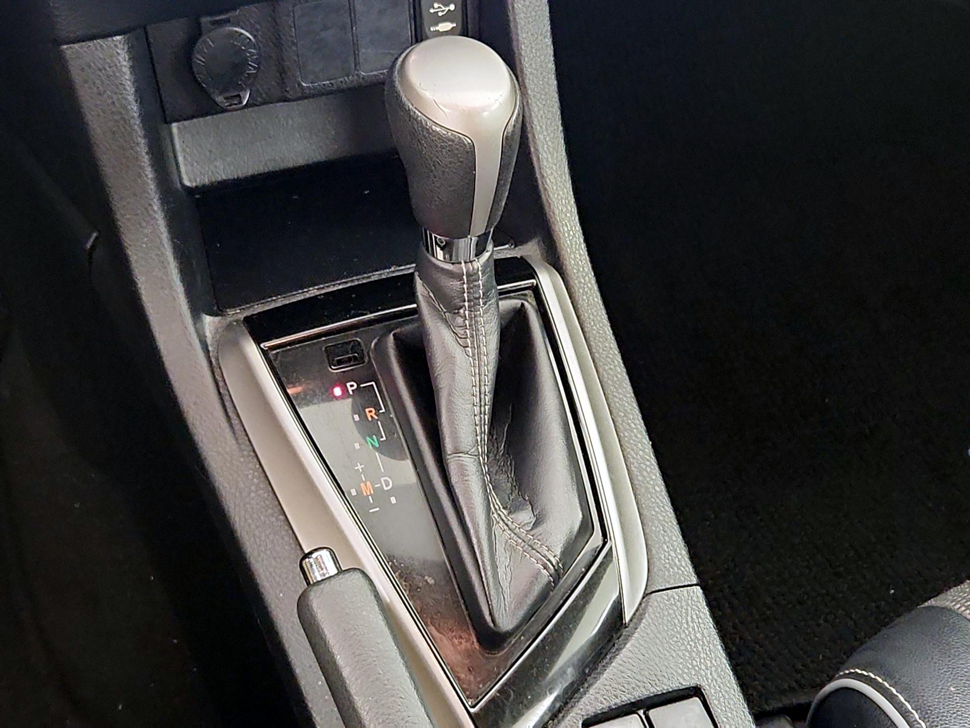 Thumbnail: 2016 Toyota Corolla - 17