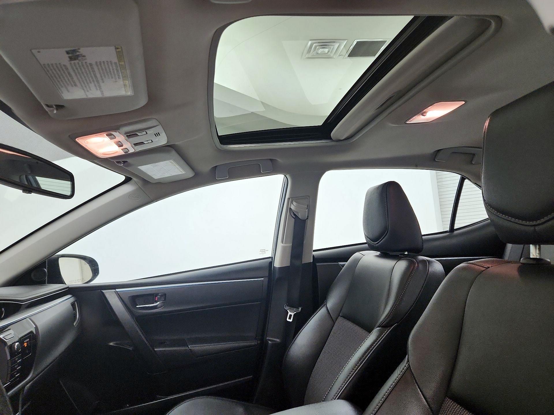 Thumbnail: 2016 Toyota Corolla - 19