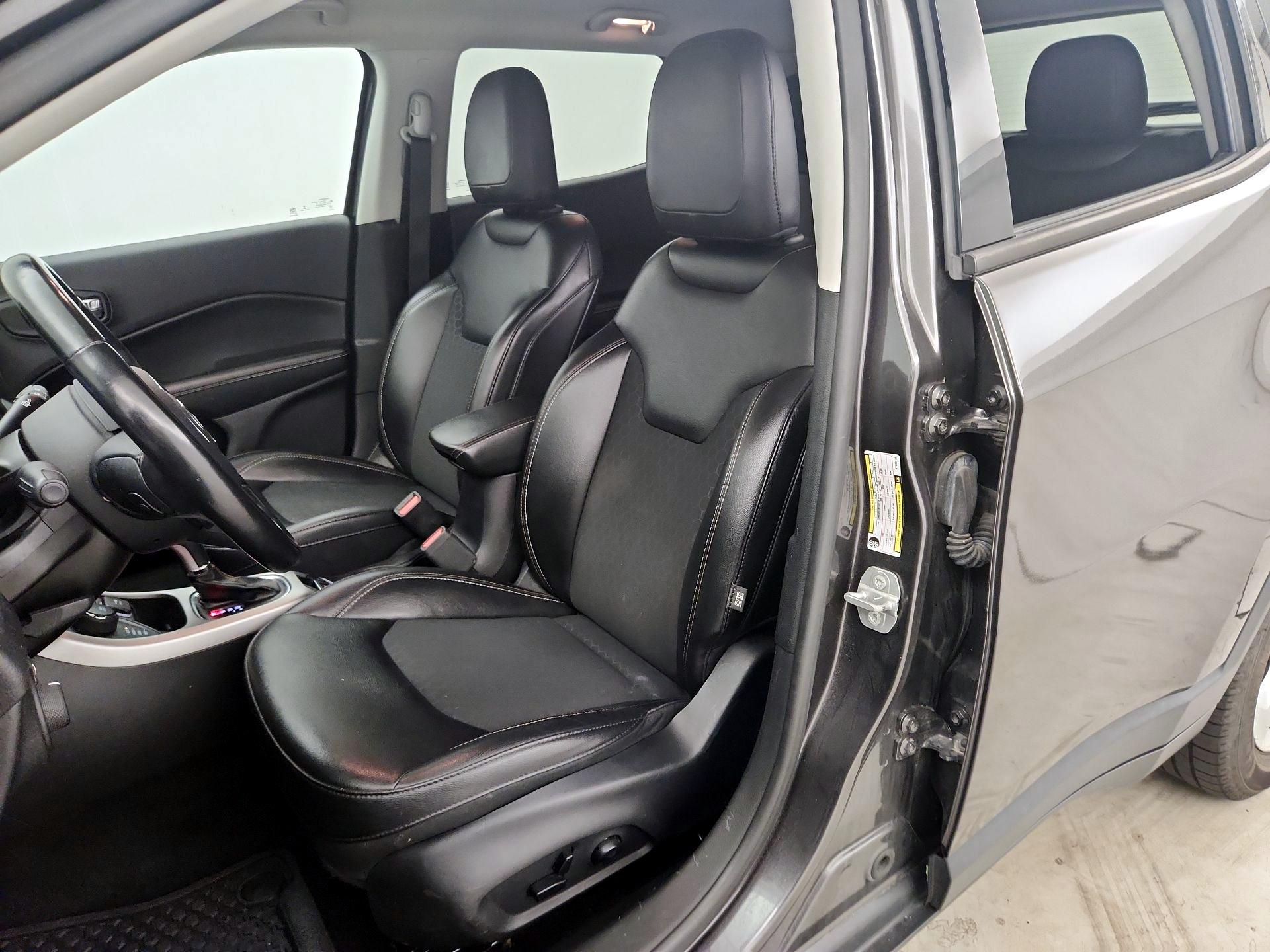 Thumbnail: 2019 Jeep Compass - 11