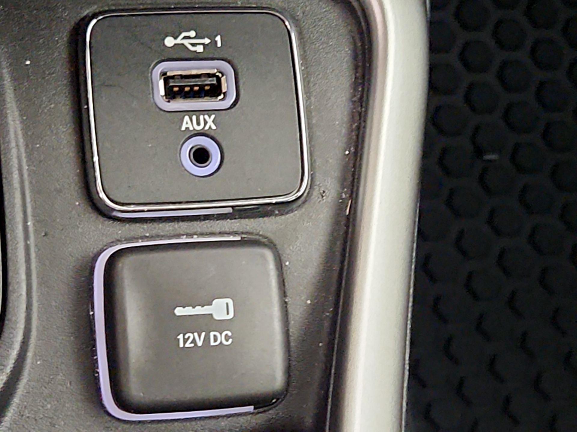Thumbnail: 2019 Jeep Compass - 18