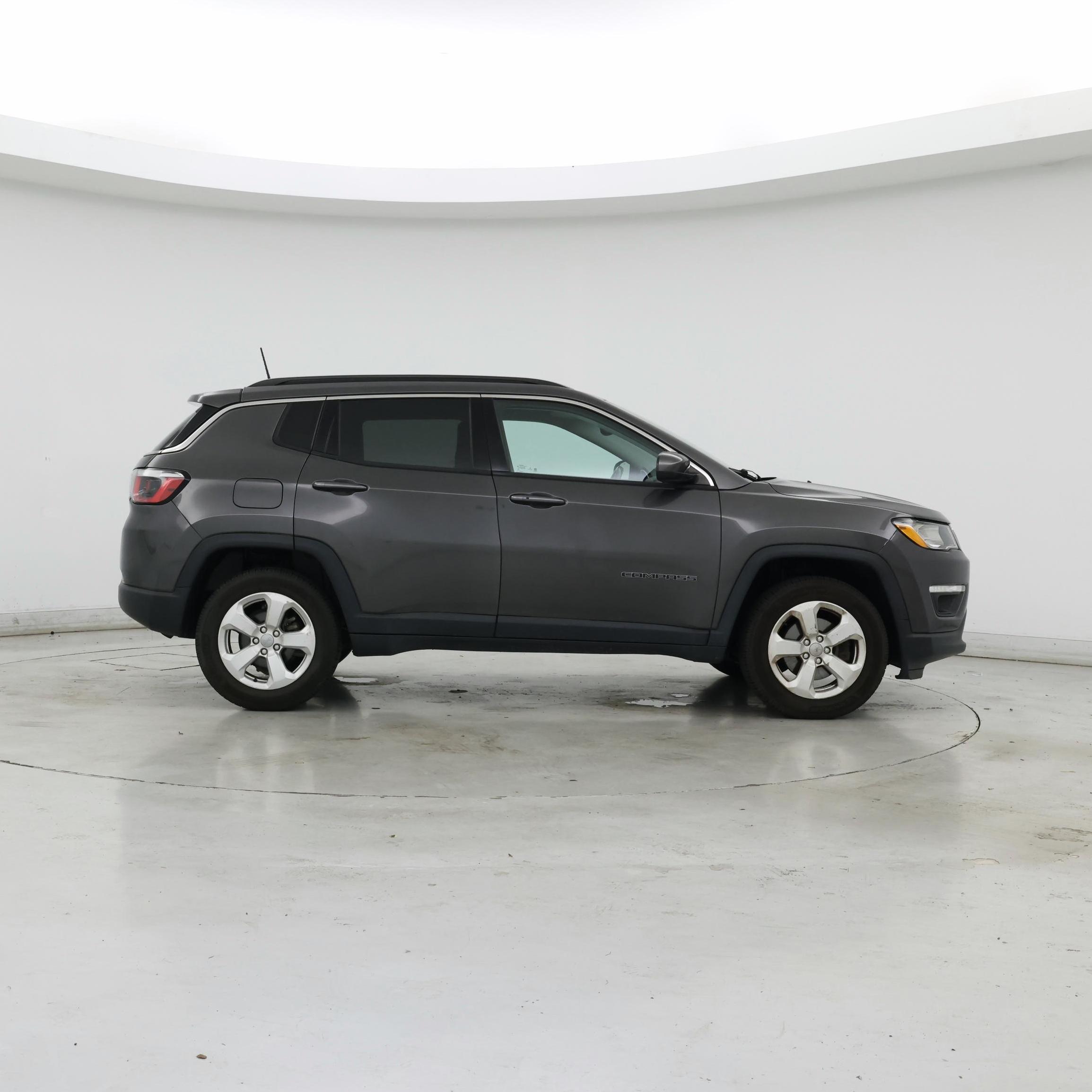 Thumbnail: 2019 Jeep Compass - 7