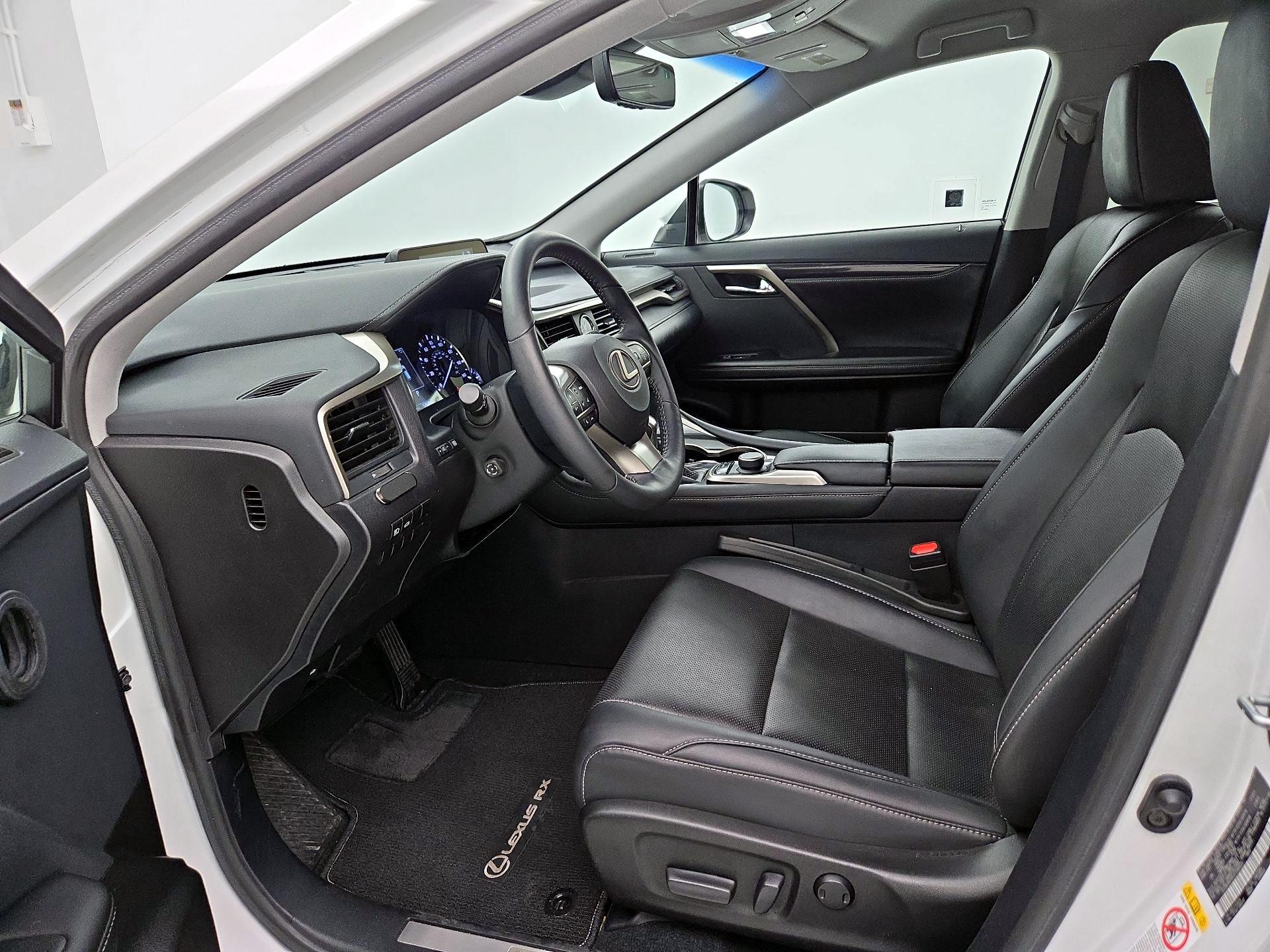 Thumbnail: 2018 Lexus RX - 11