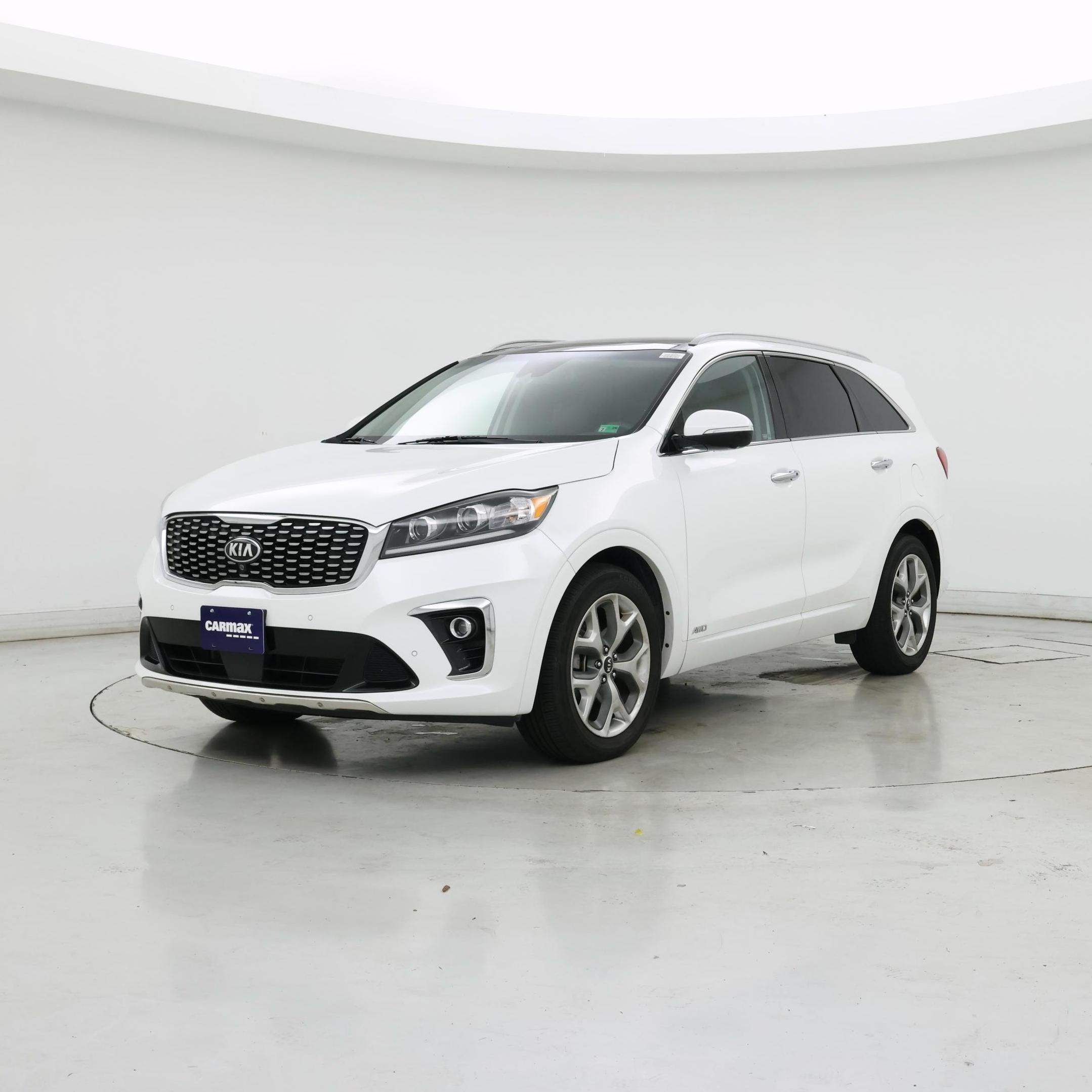 Thumbnail: 2020 Kia Sorento - 4