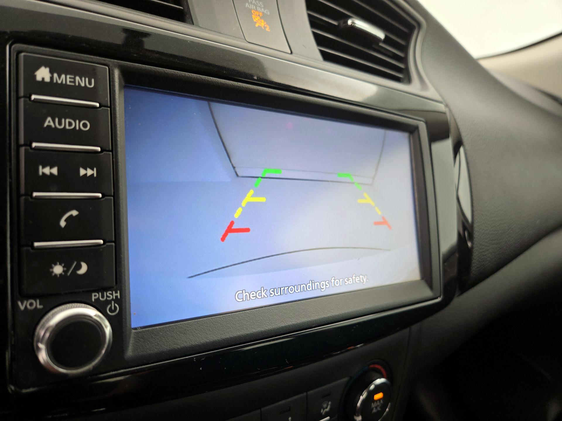 Thumbnail: 2019 Nissan Sentra - 14