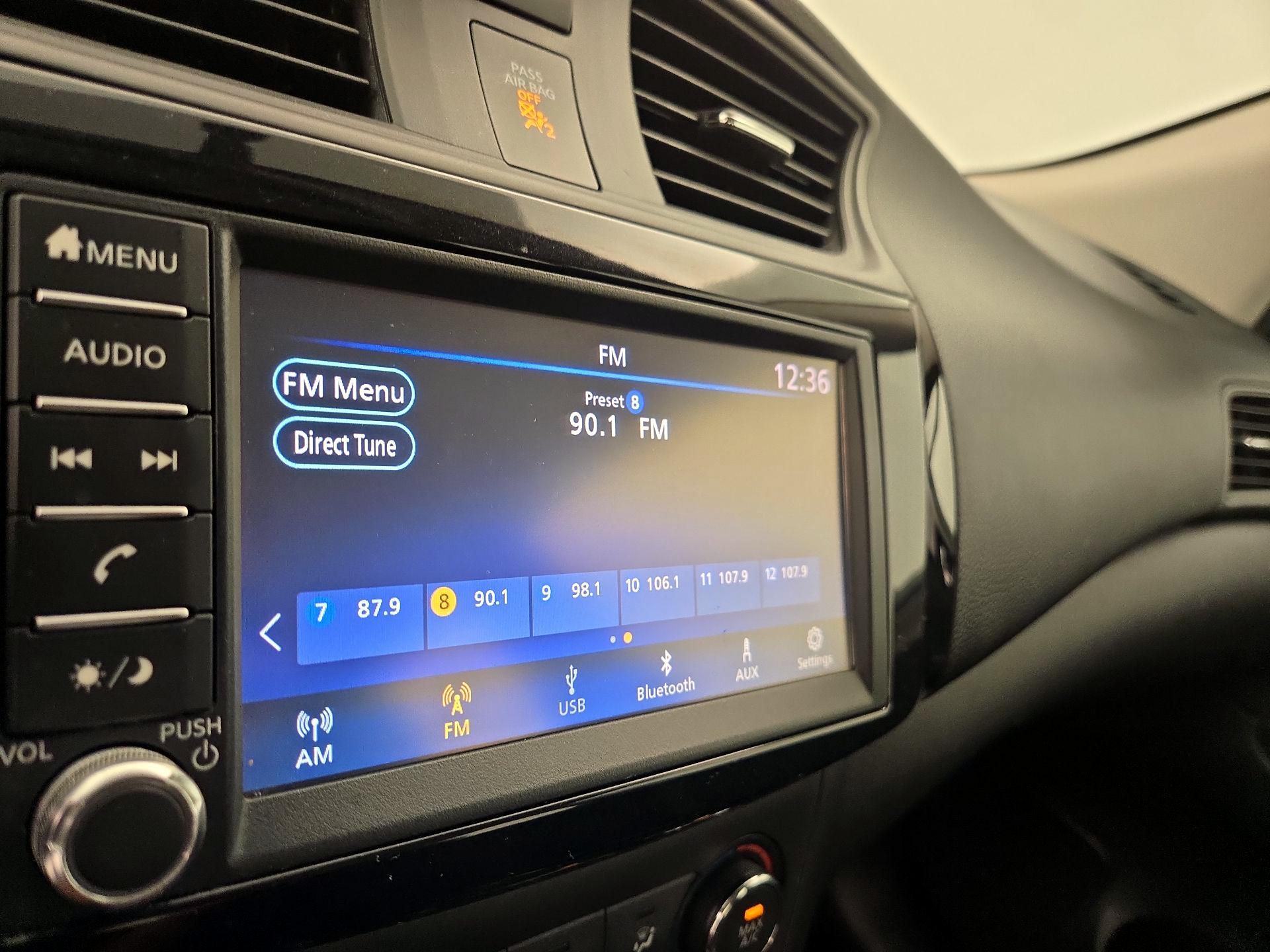 Thumbnail: 2019 Nissan Sentra - 15