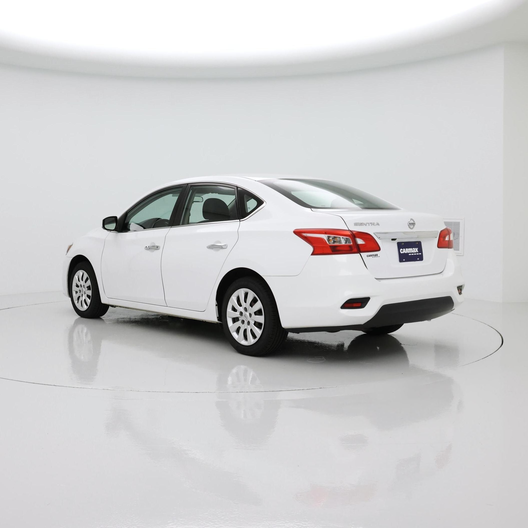 Thumbnail: 2019 Nissan Sentra - 2