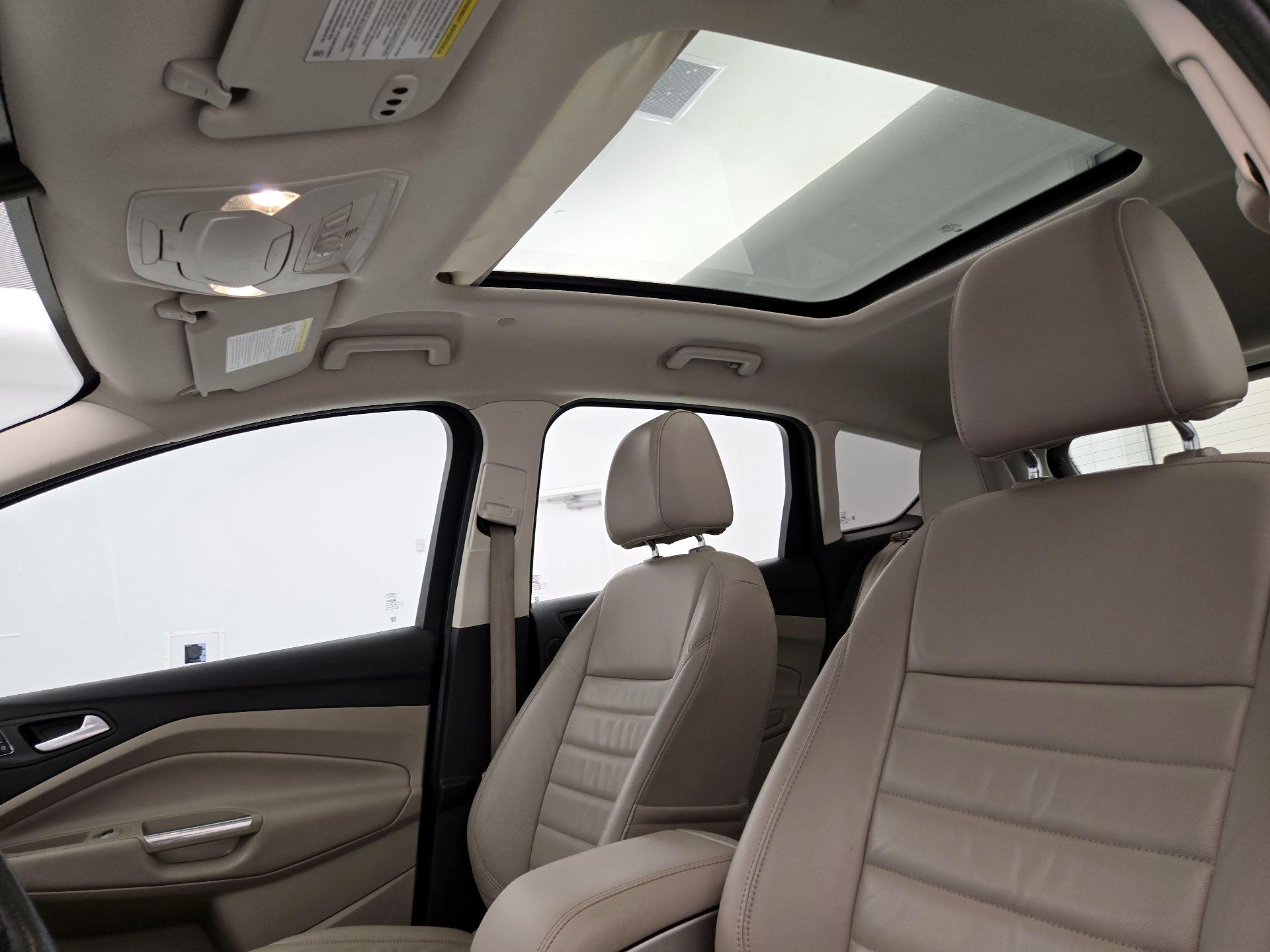 Thumbnail: 2016 Ford C-Max - 20