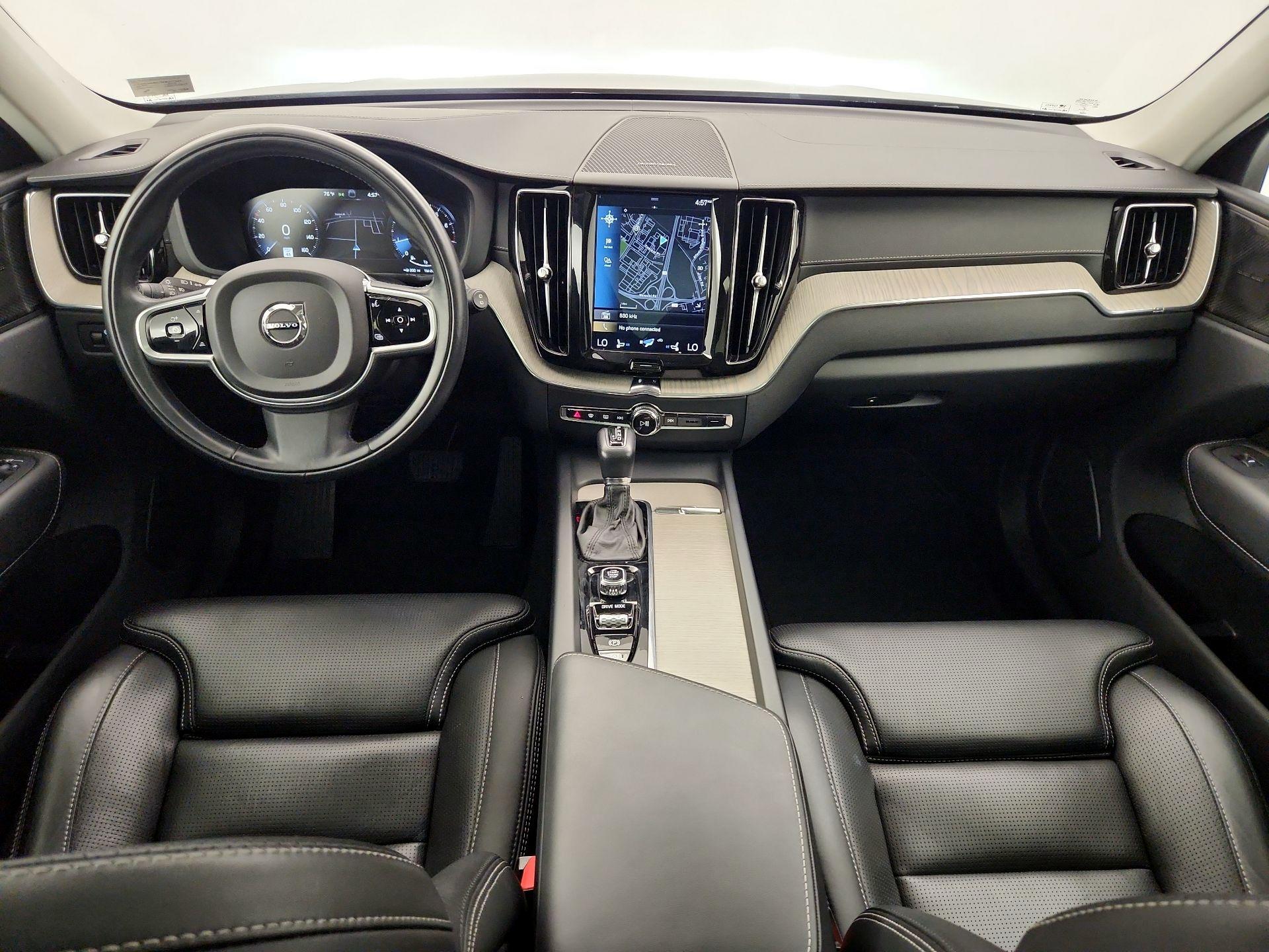 Thumbnail: 2019 Volvo XC60 - 9