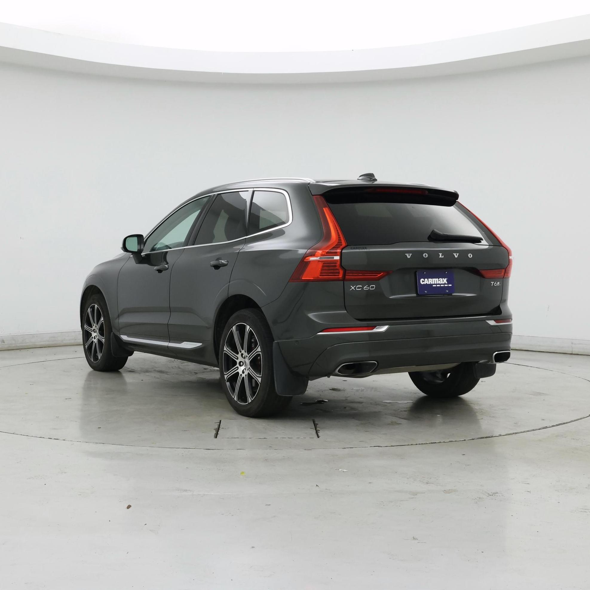 Thumbnail: 2019 Volvo XC60 - 2