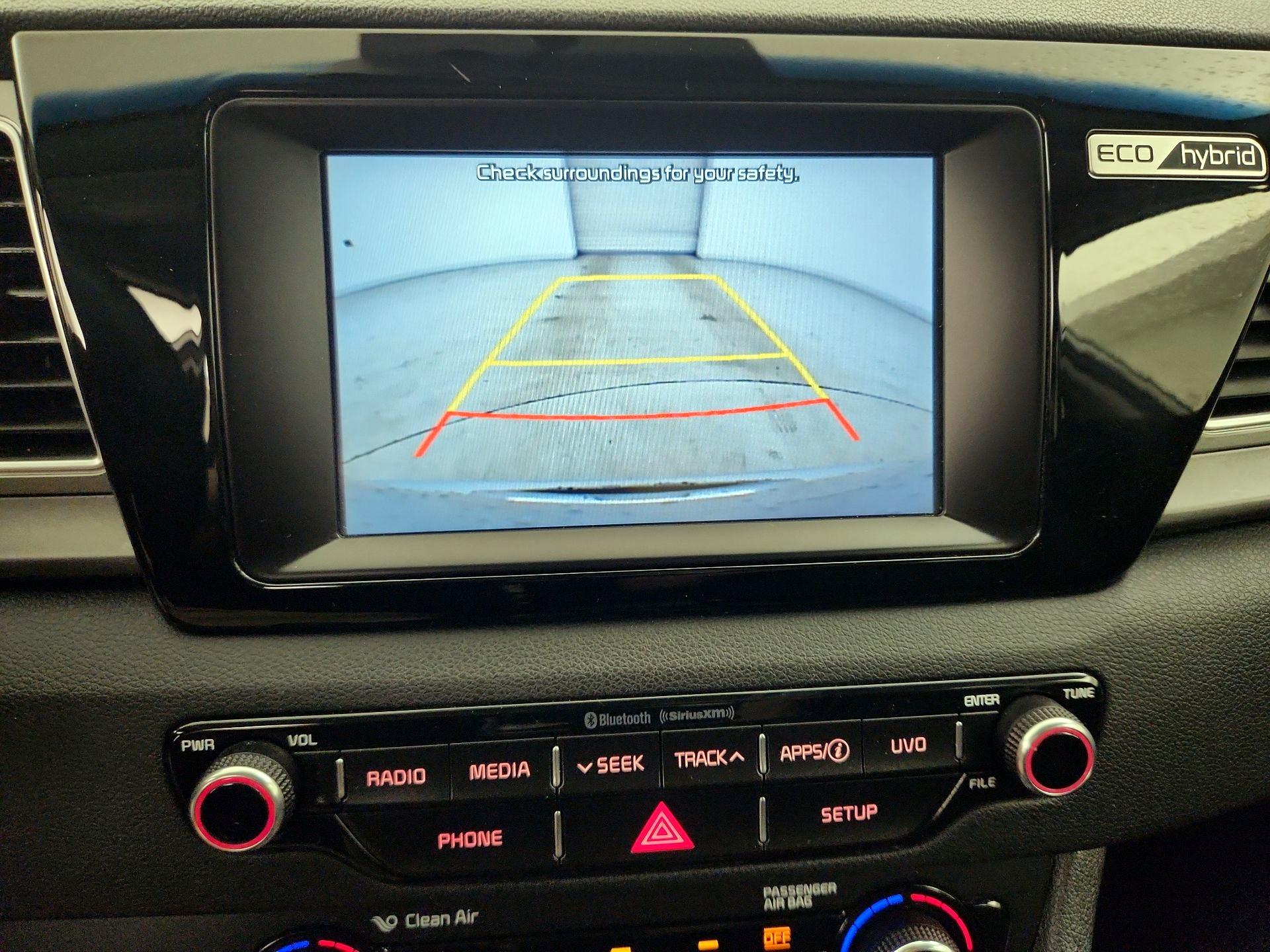 Thumbnail: 2017 Kia Niro - 14