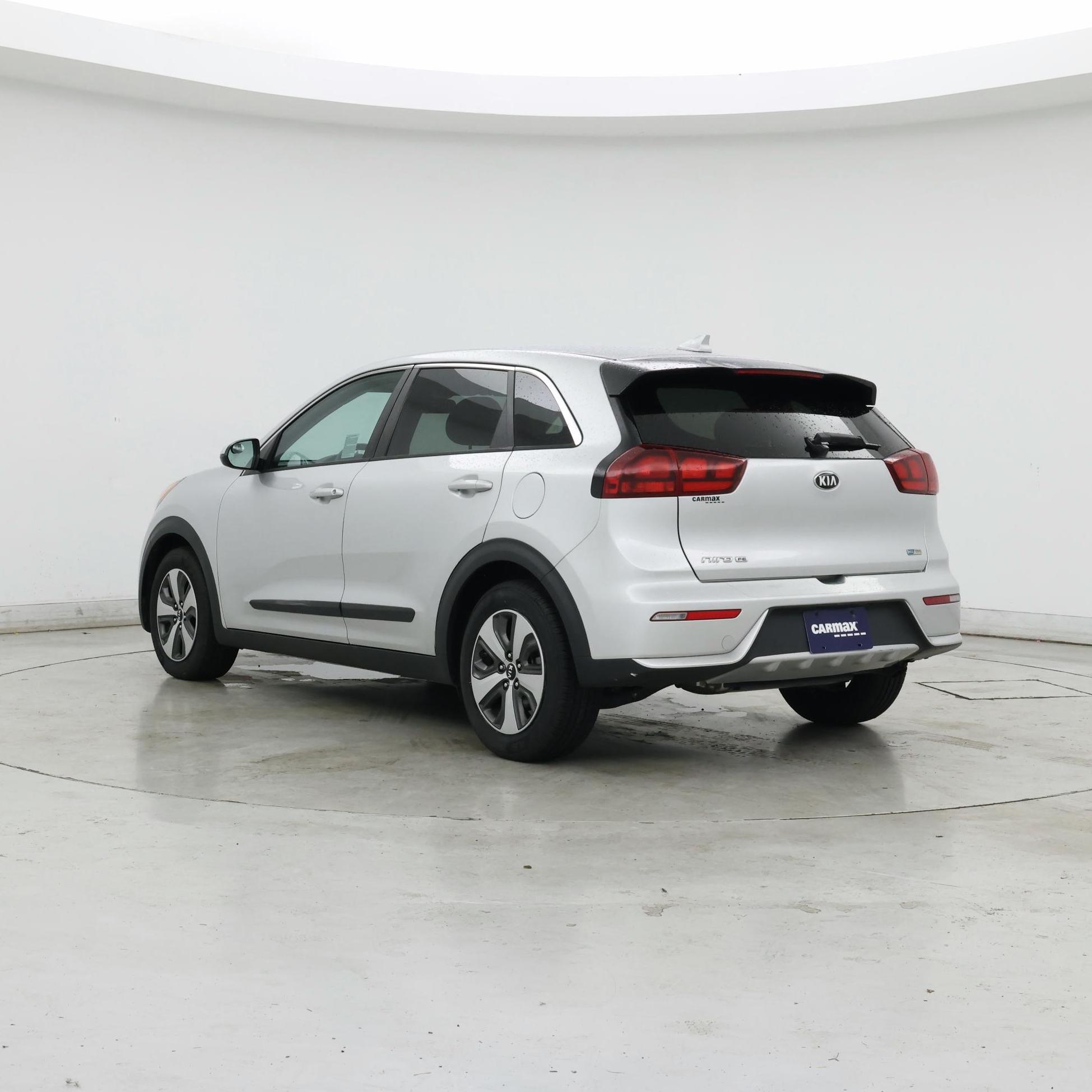 Thumbnail: 2017 Kia Niro - 2