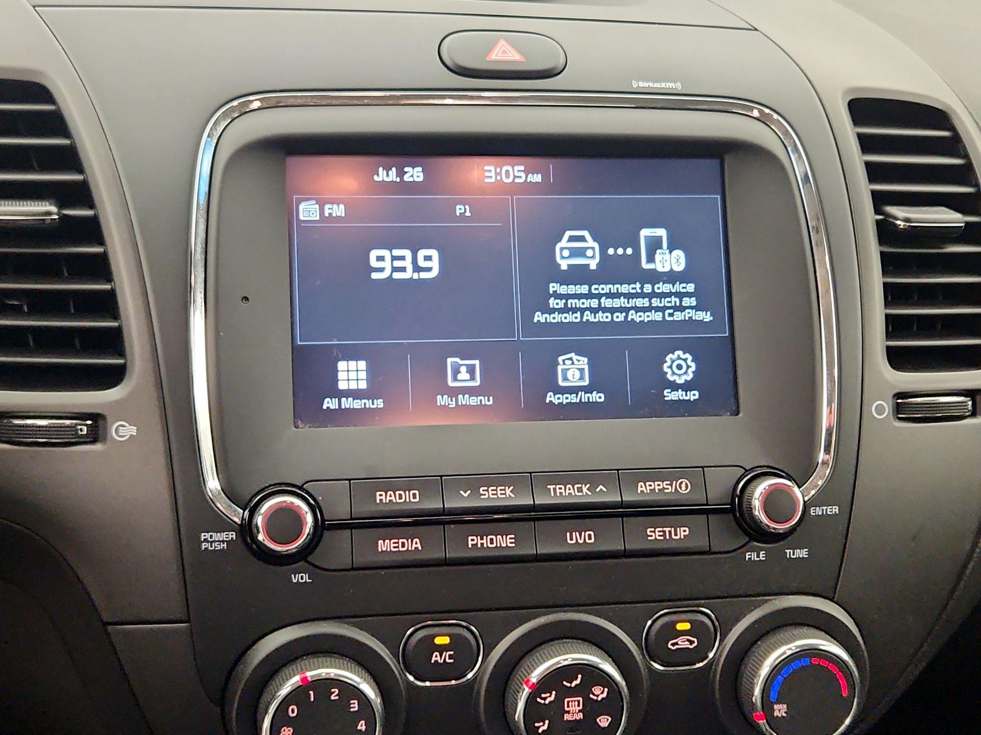 Thumbnail: 2018 Kia Forte - 15