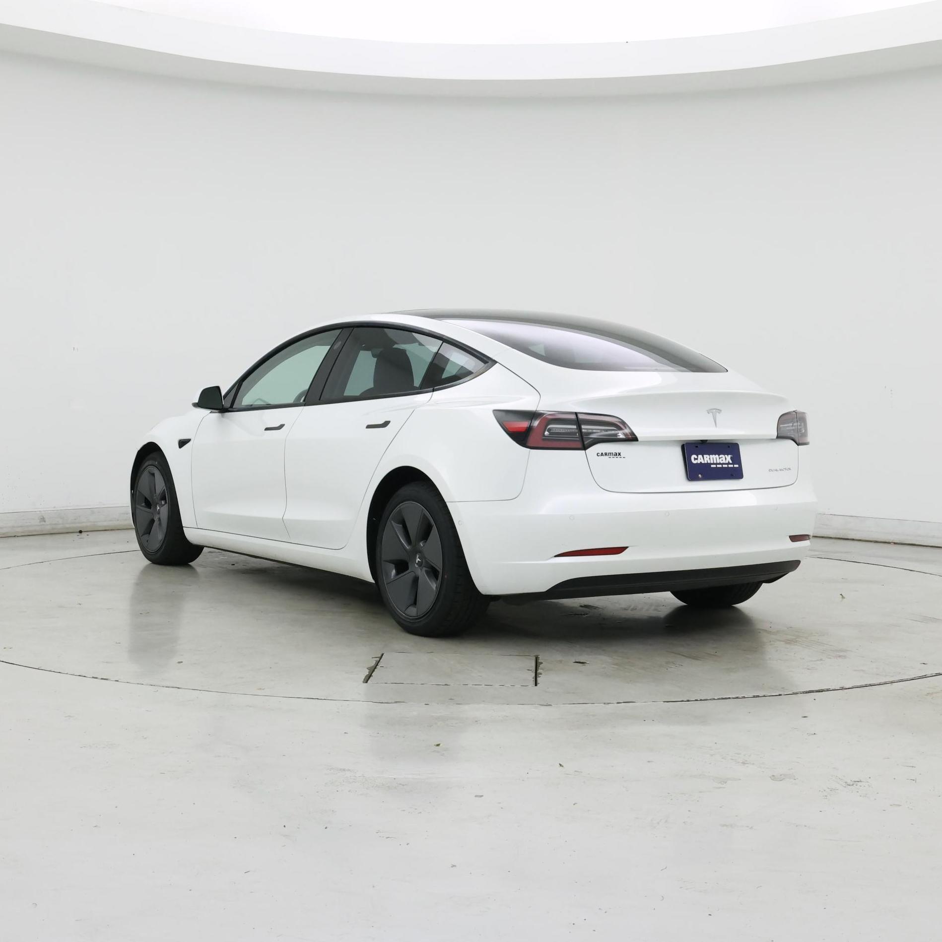 Thumbnail: 2022 Tesla Model 3 - 2