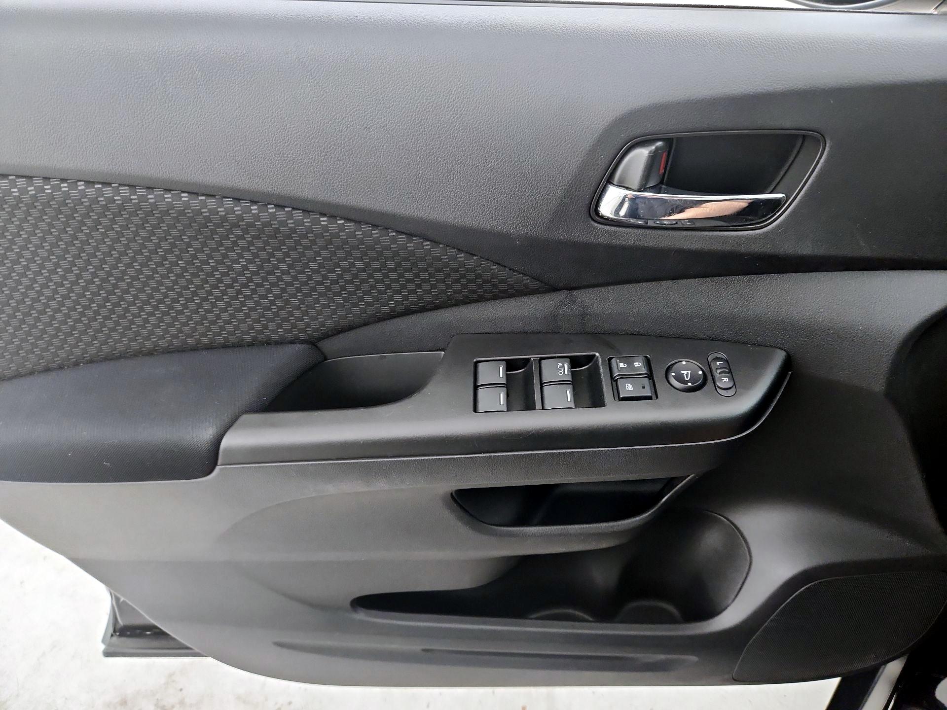 Thumbnail: 2016 Honda CR-V - 12