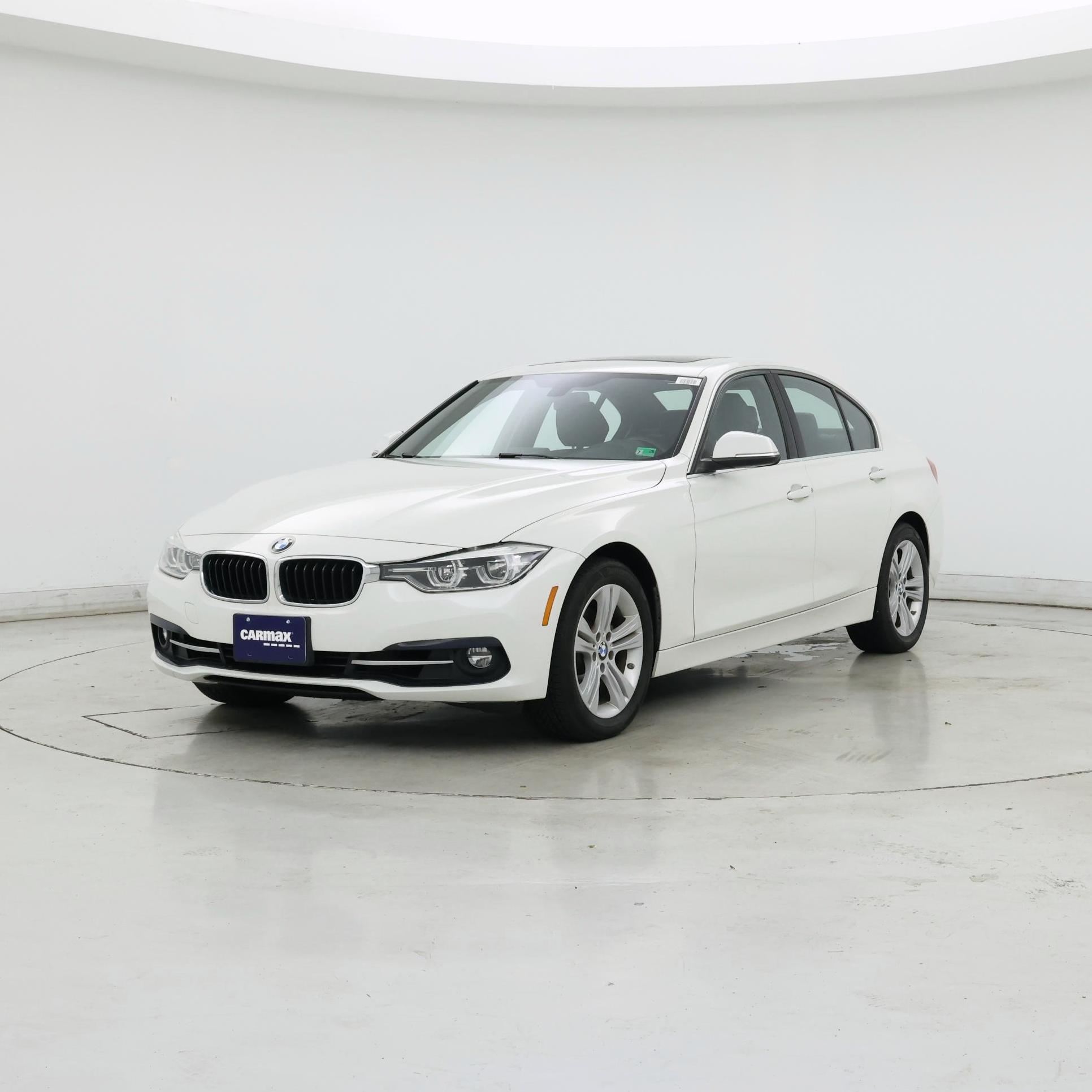 Thumbnail: 2018 BMW 3 Series - 4