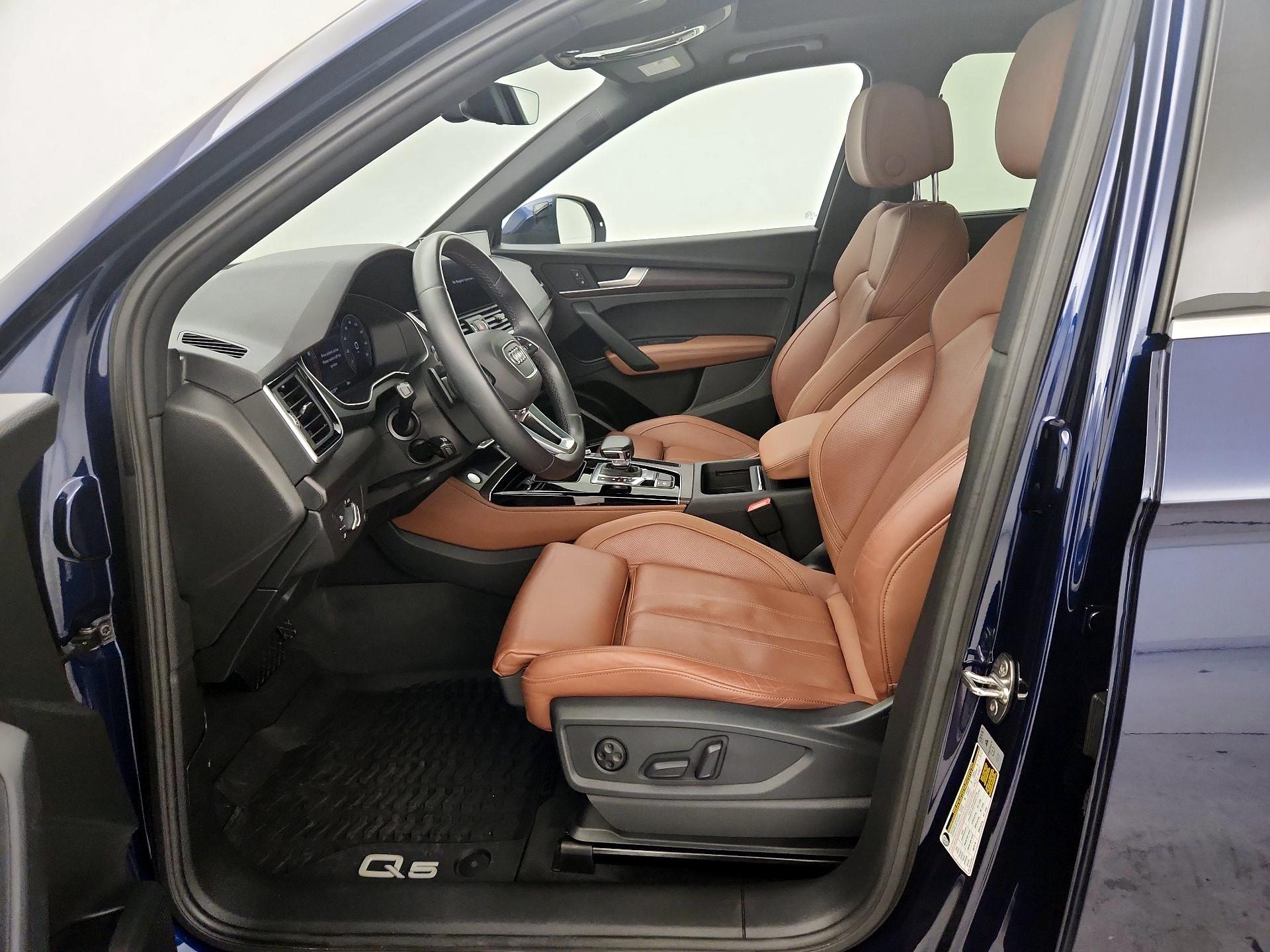 Thumbnail: 2021 Audi Q5 - 11