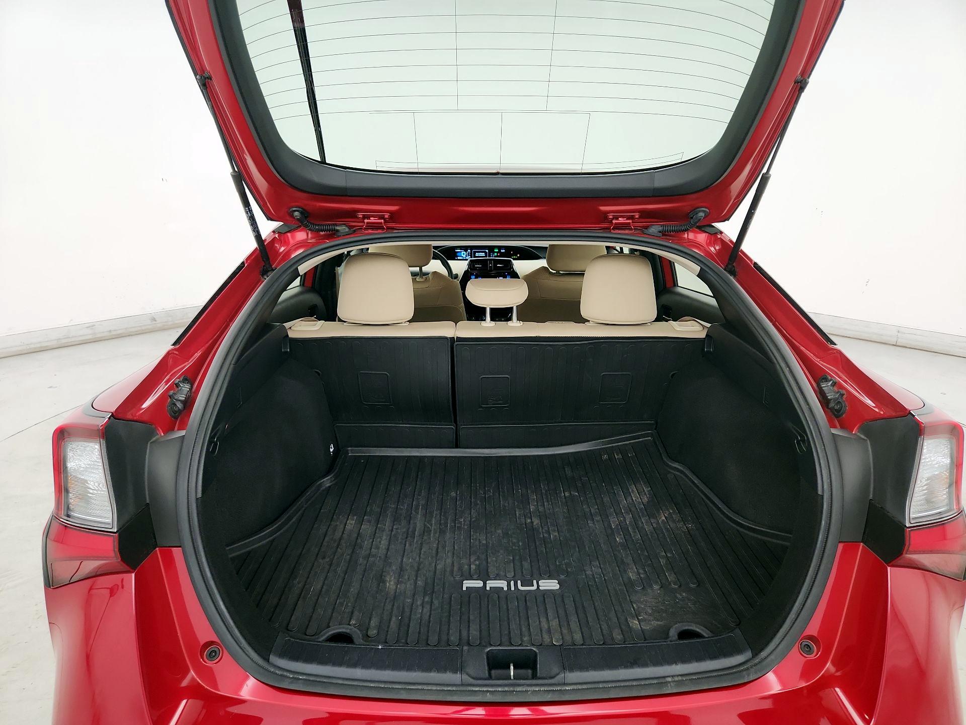 Thumbnail: 2019 Toyota Prius - 20