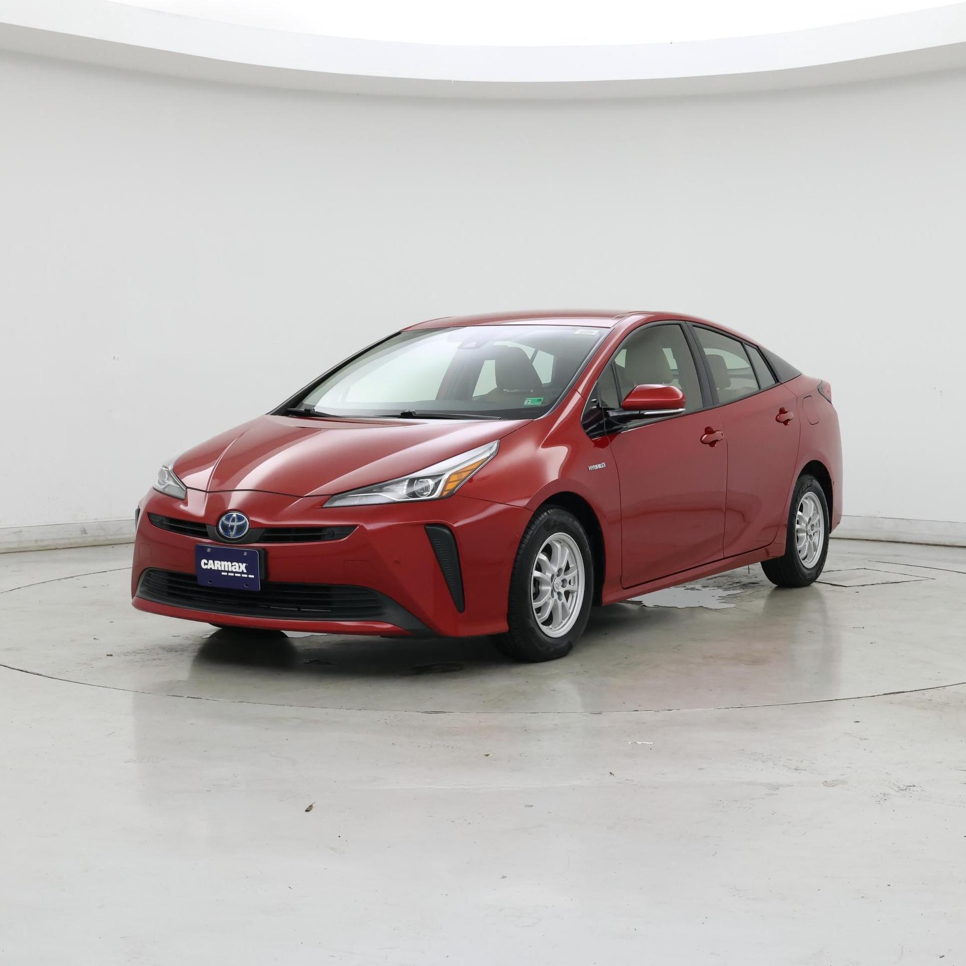 Thumbnail: 2019 Toyota Prius - 4