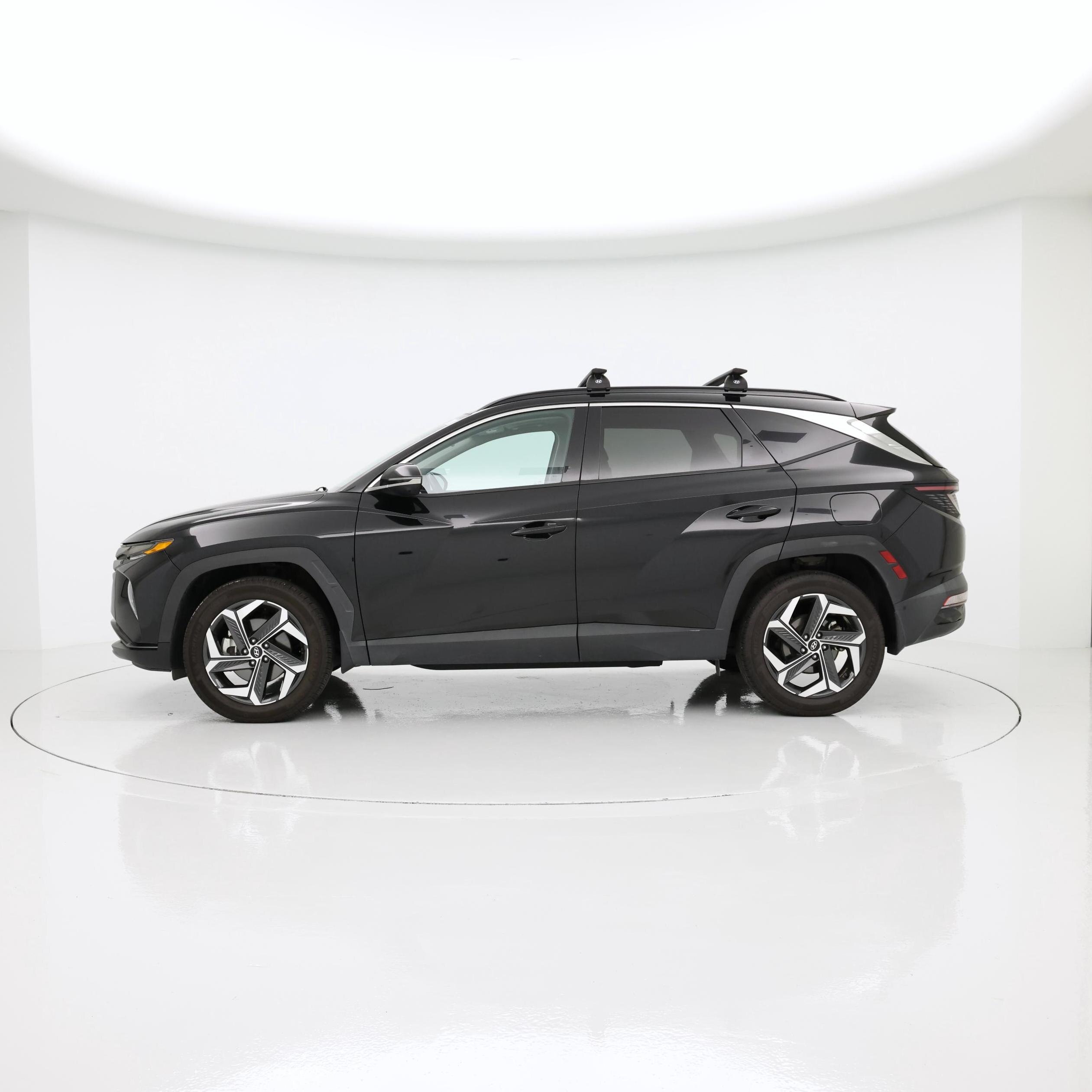 Thumbnail: 2022 Hyundai Tucson - 3