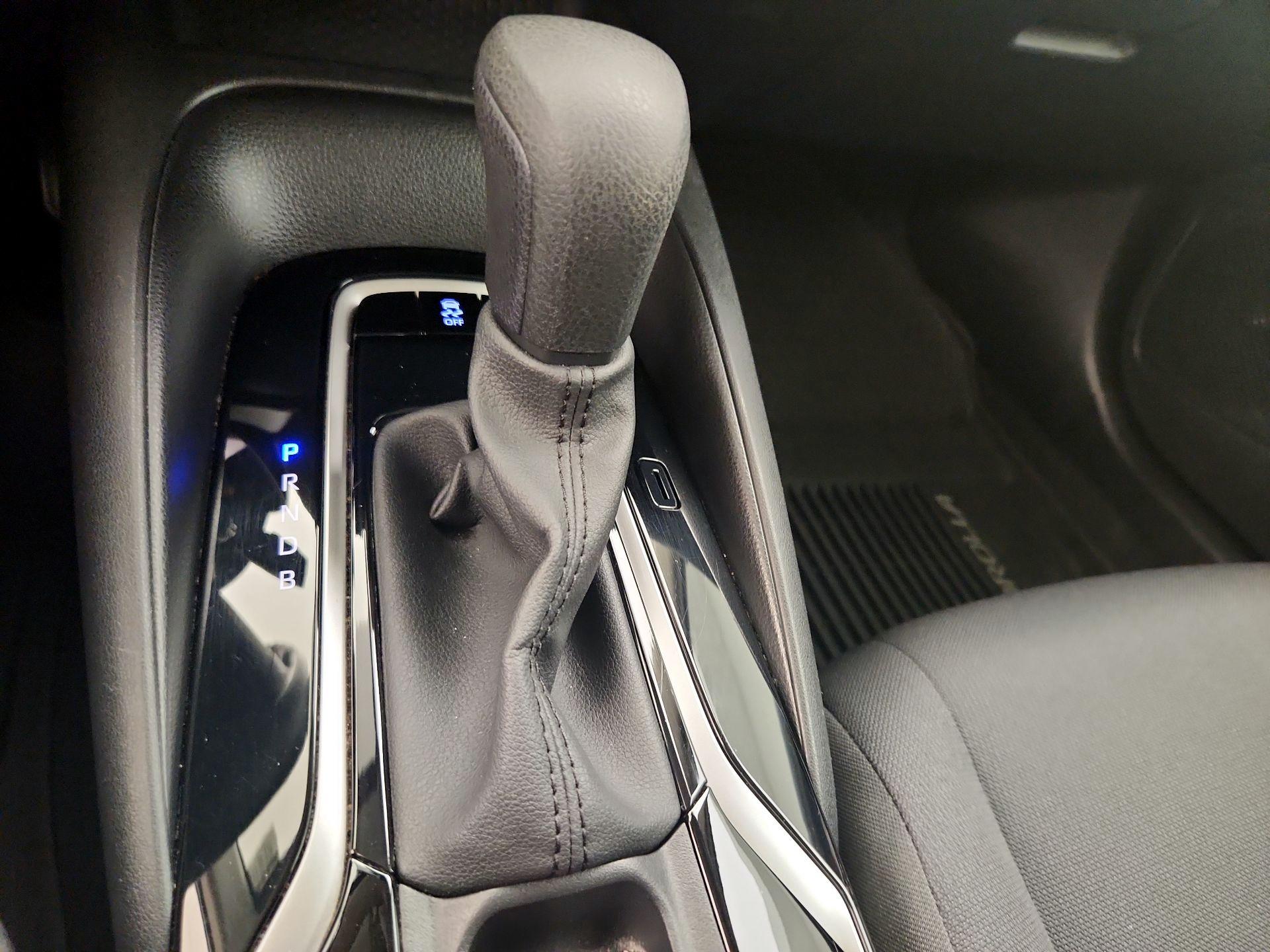 Thumbnail: 2020 Toyota Corolla - 18