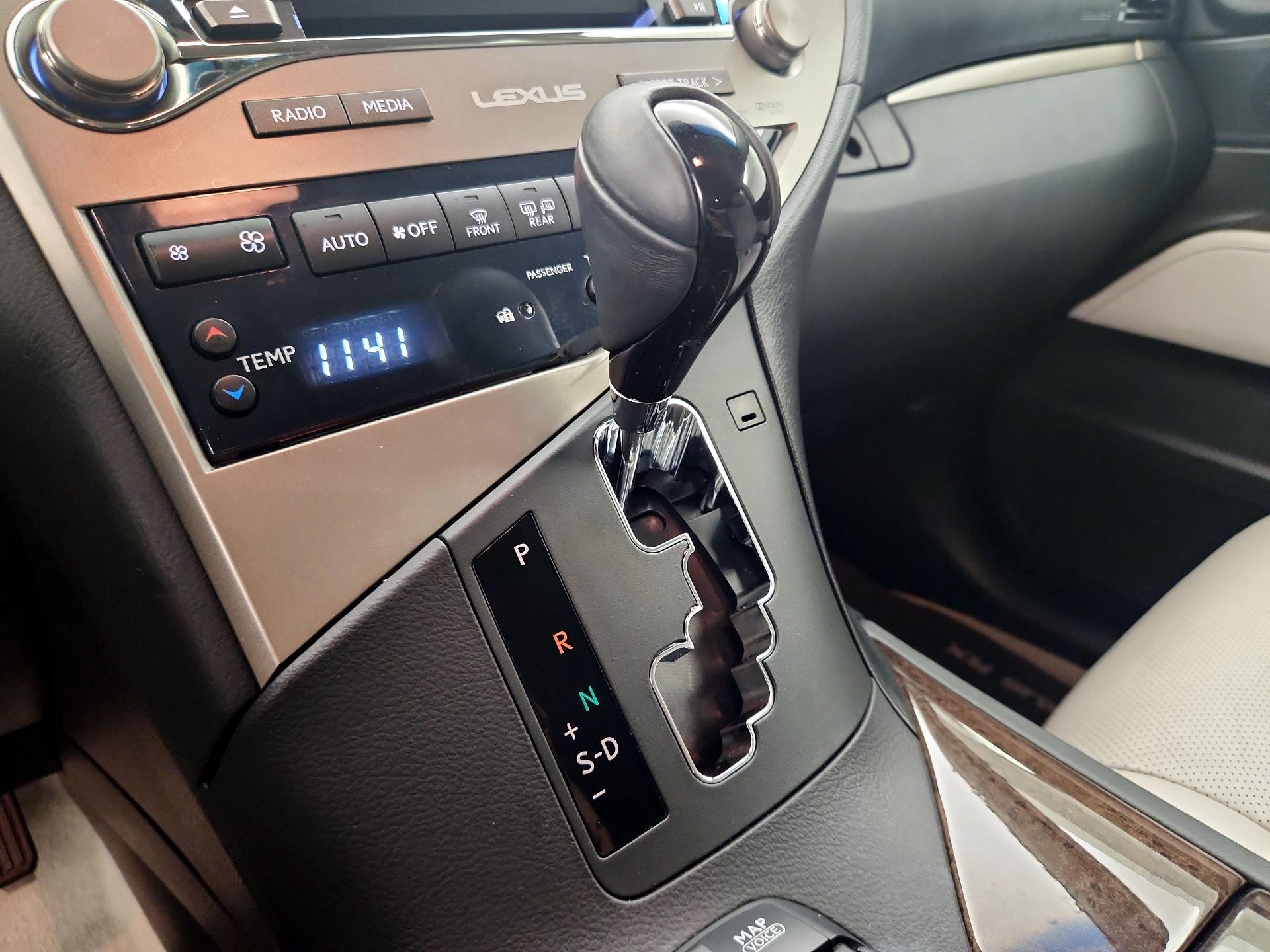 Thumbnail: 2015 Lexus RX - 18