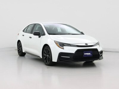 White 2022 Toyota Corolla SE Night Shade