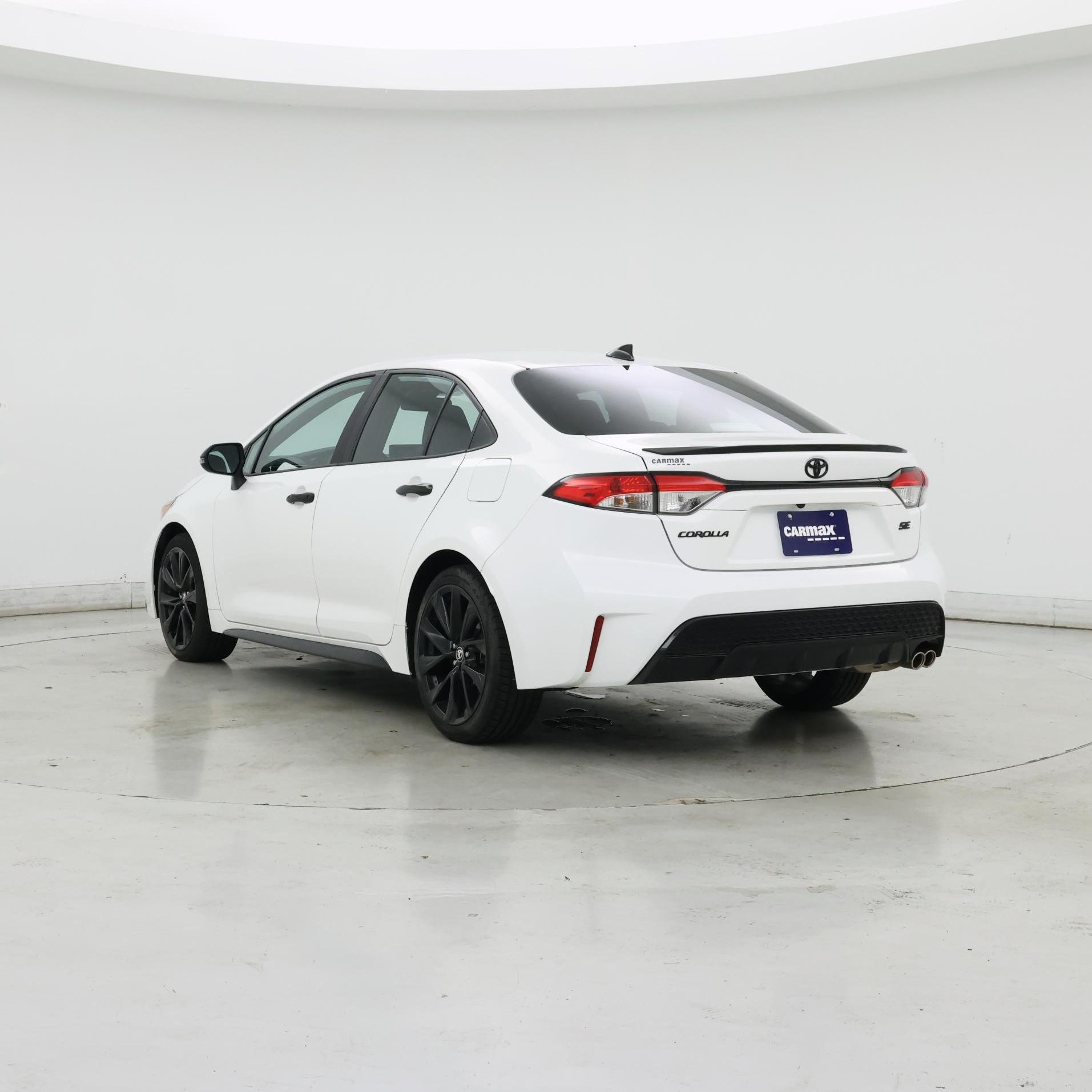 Thumbnail: 2022 Toyota Corolla - 2