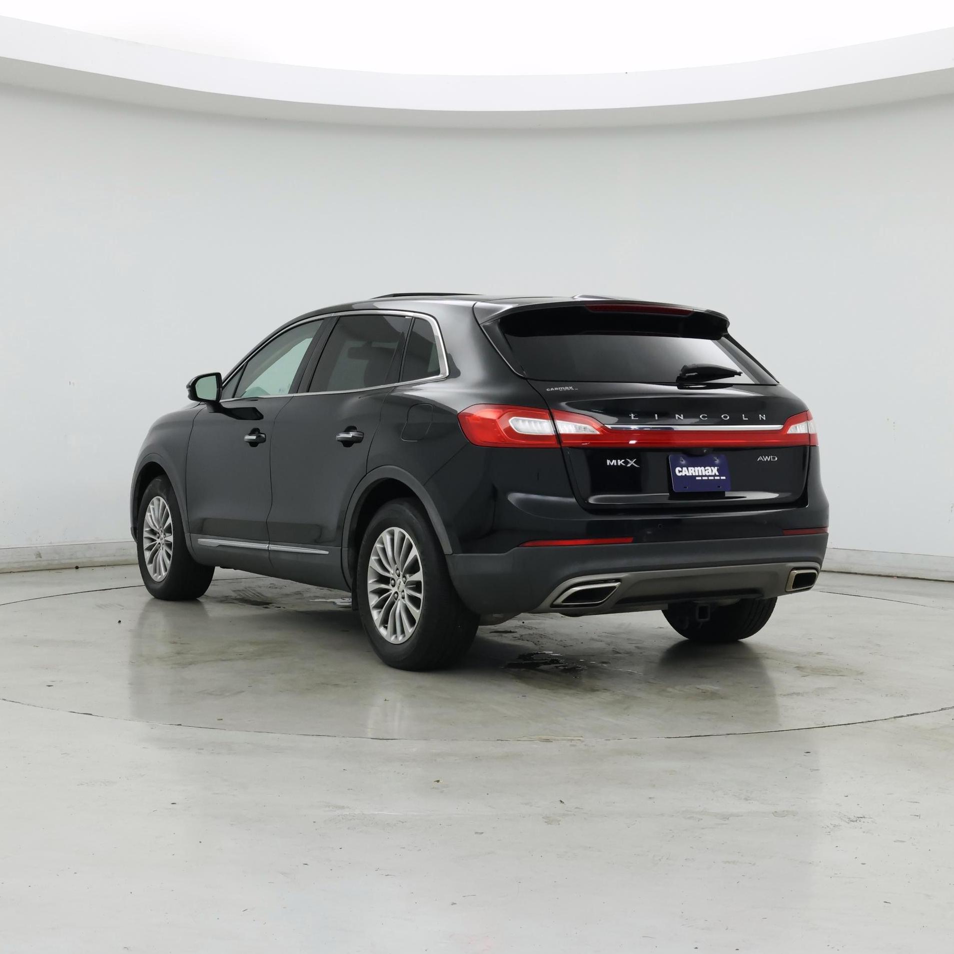 Thumbnail: 2018 Lincoln MKX - 2