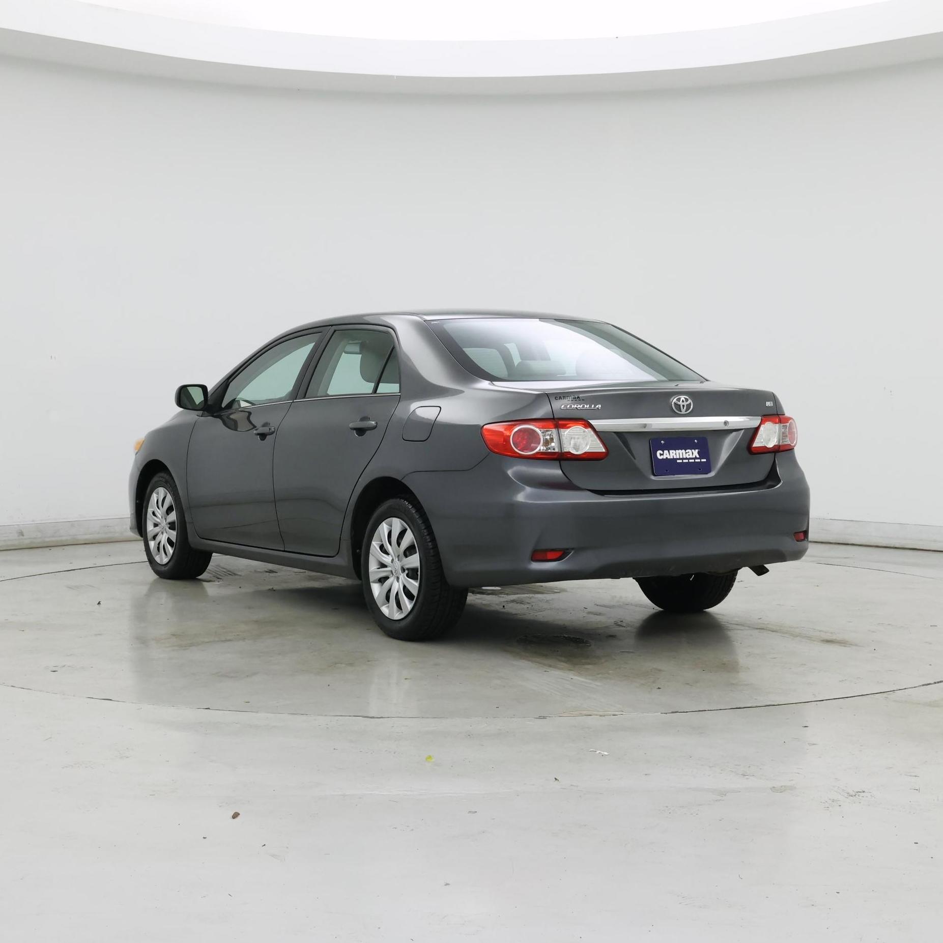 Thumbnail: 2013 Toyota Corolla - 2