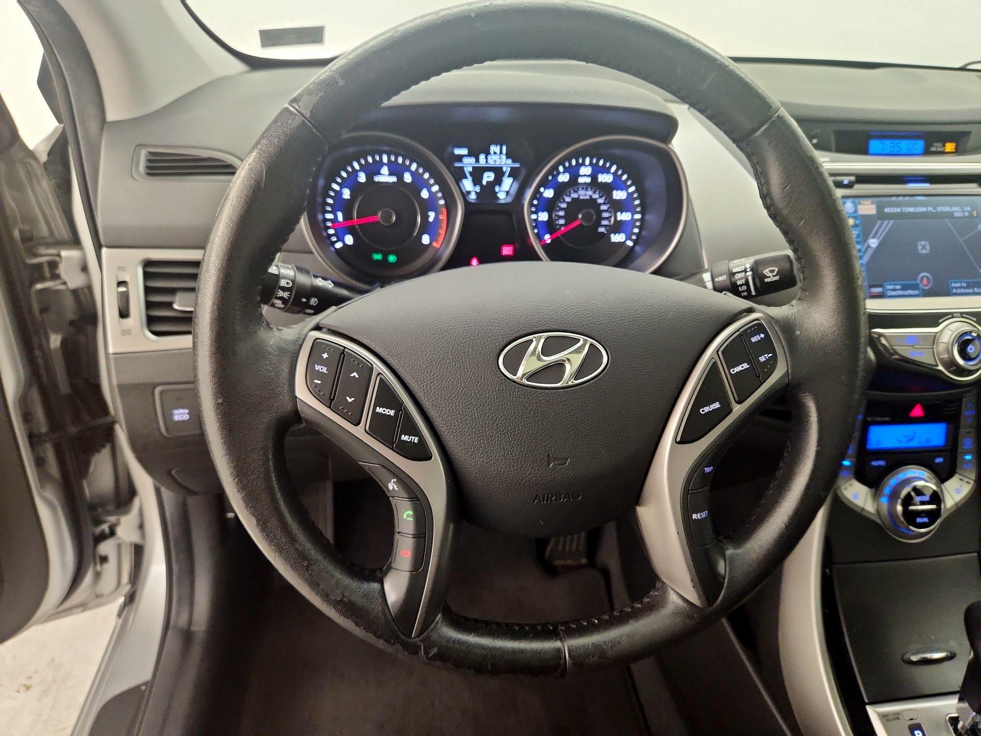 Thumbnail: 2013 Hyundai Elantra - 10