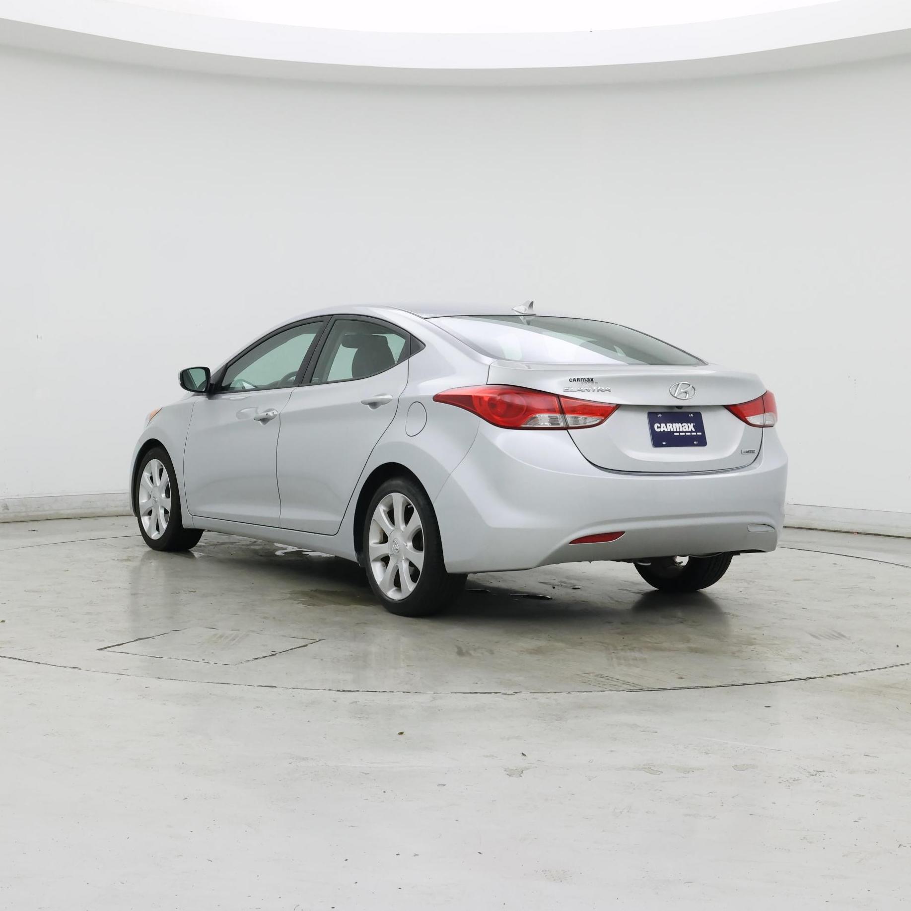 Thumbnail: 2013 Hyundai Elantra - 2