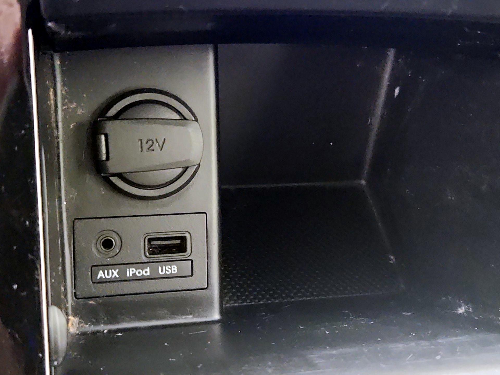 Thumbnail: 2013 Hyundai Elantra - 19