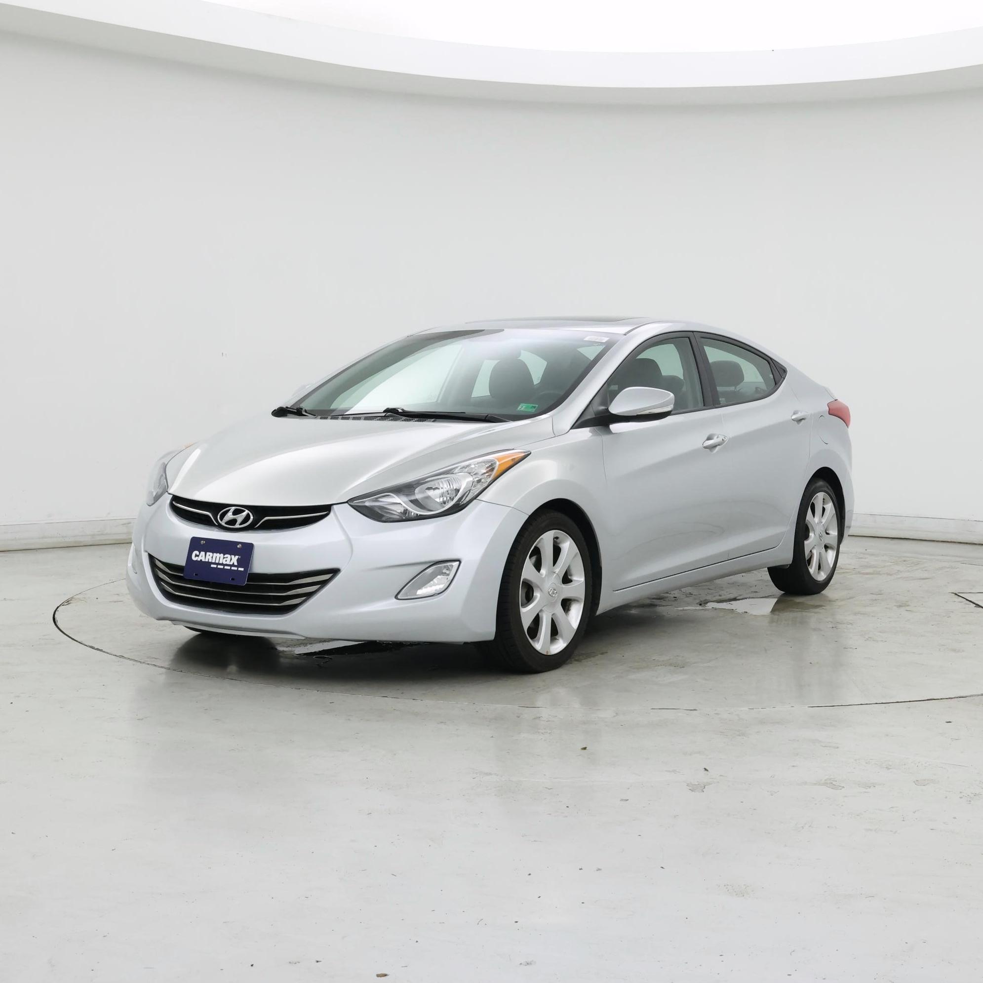 Thumbnail: 2013 Hyundai Elantra - 4