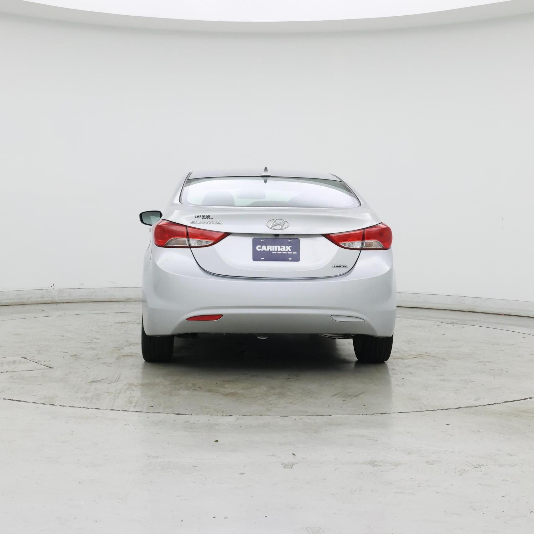 Thumbnail: 2013 Hyundai Elantra - 6